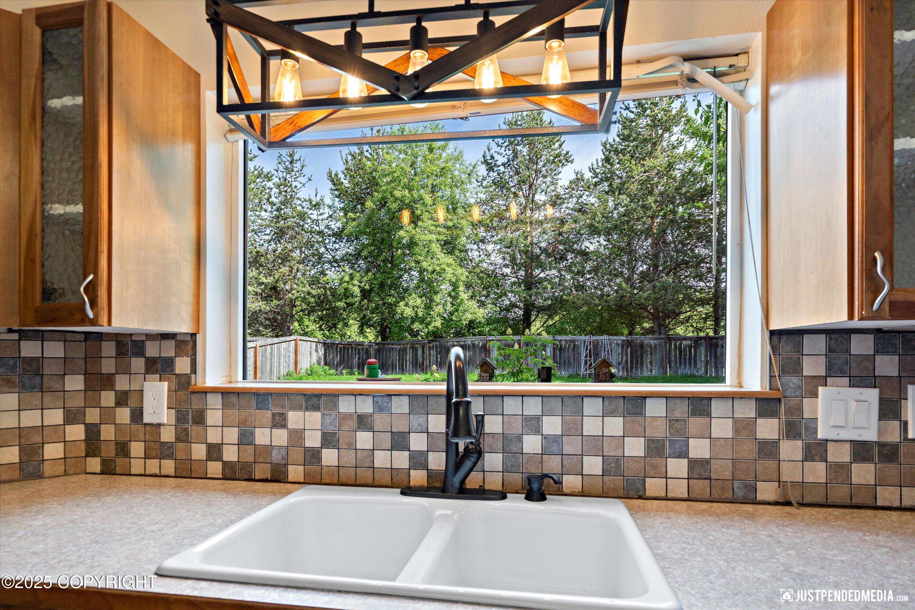 10321 Compass Circle