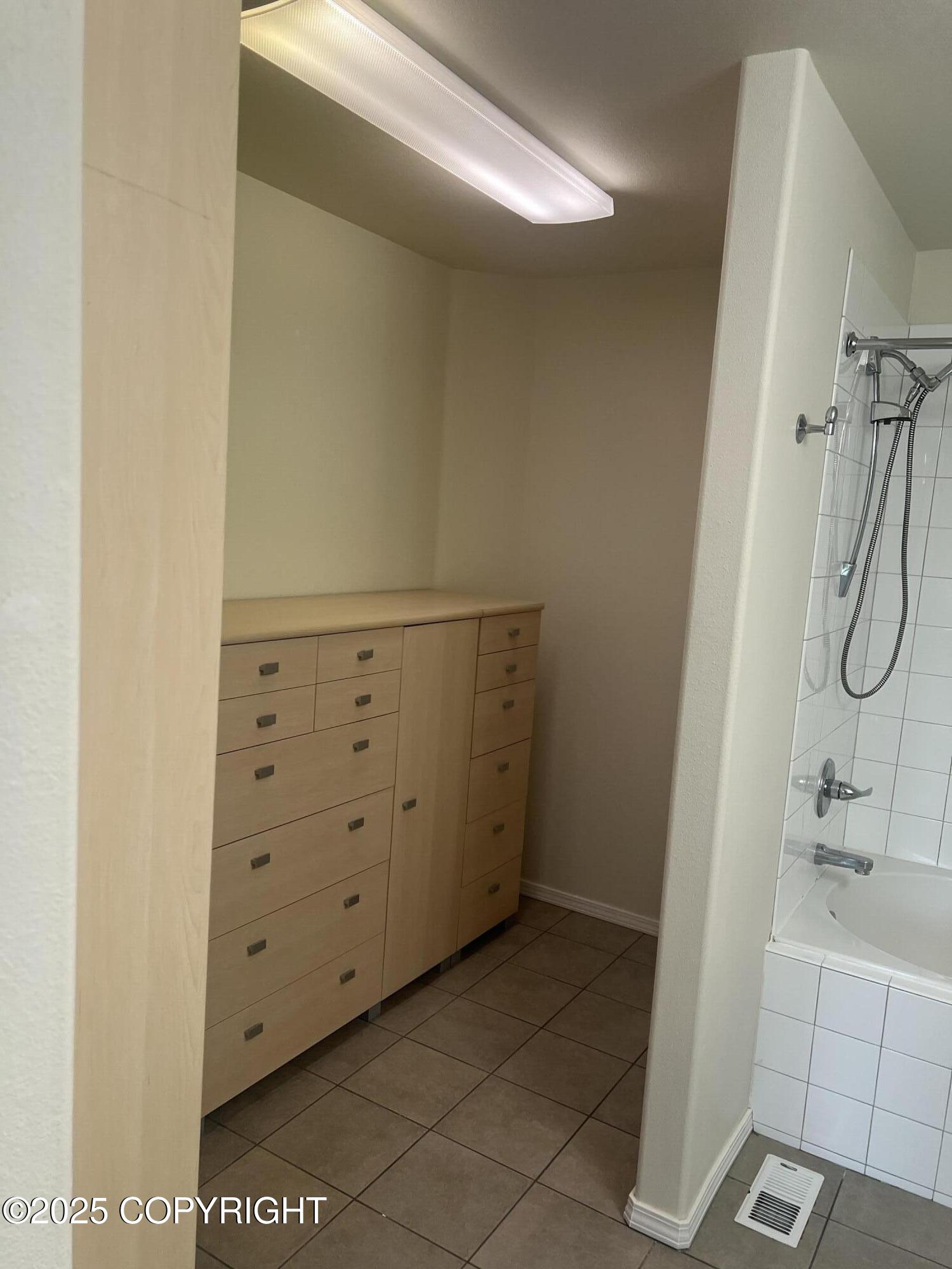 4766 GRUMMAN Street # 4766