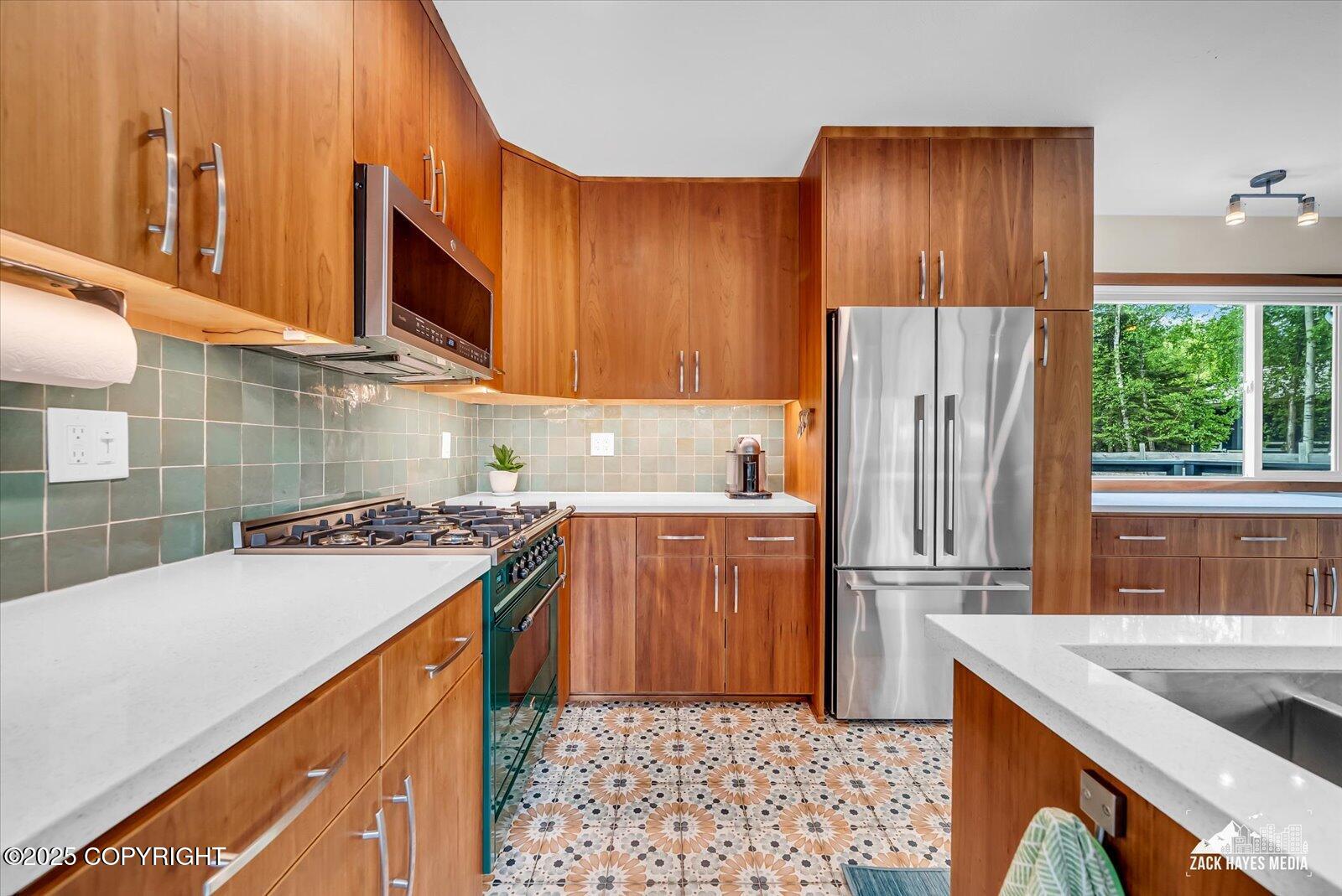 1601 Bannister Drive