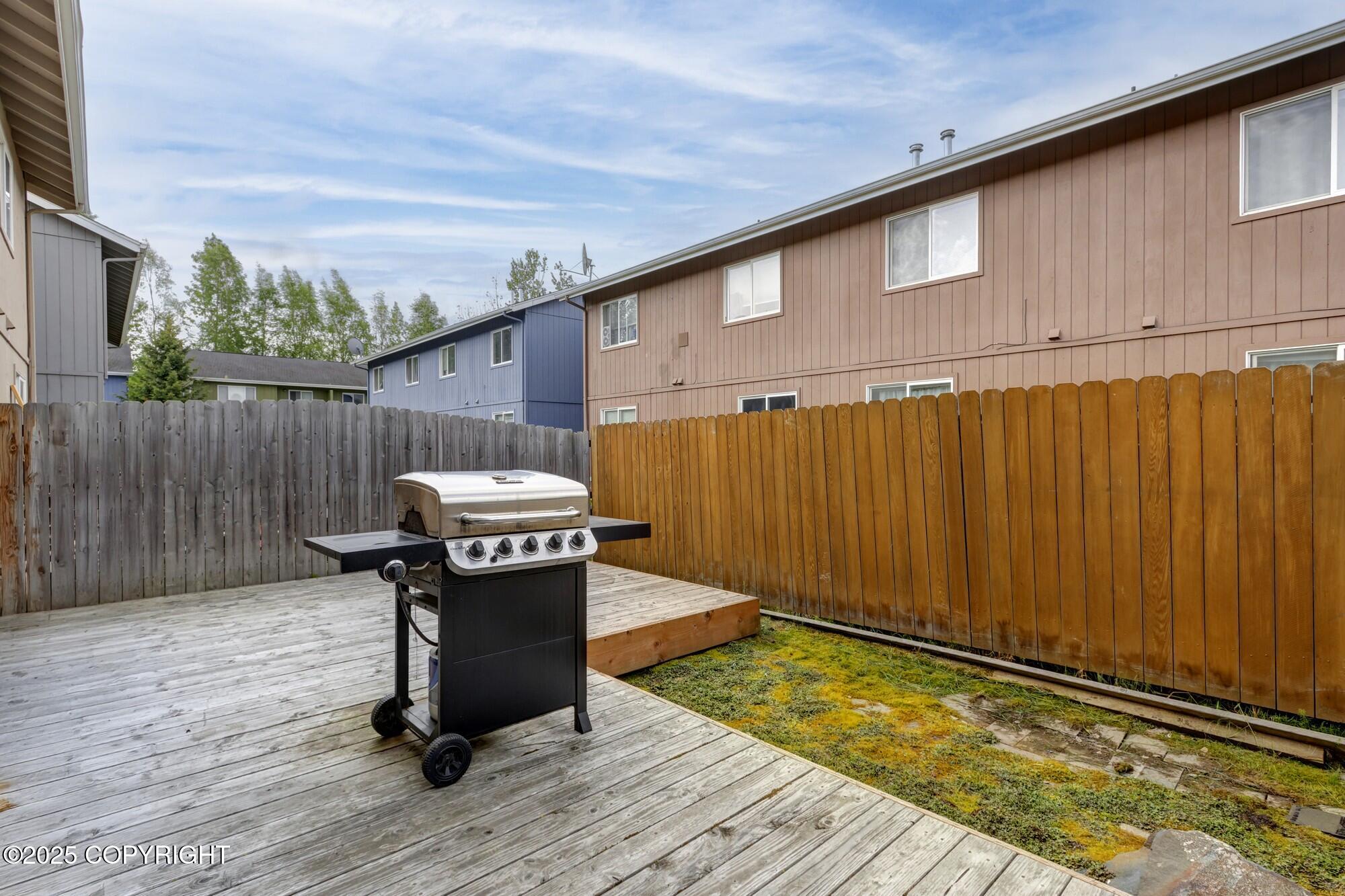 2460 Lochenshire Place # 21