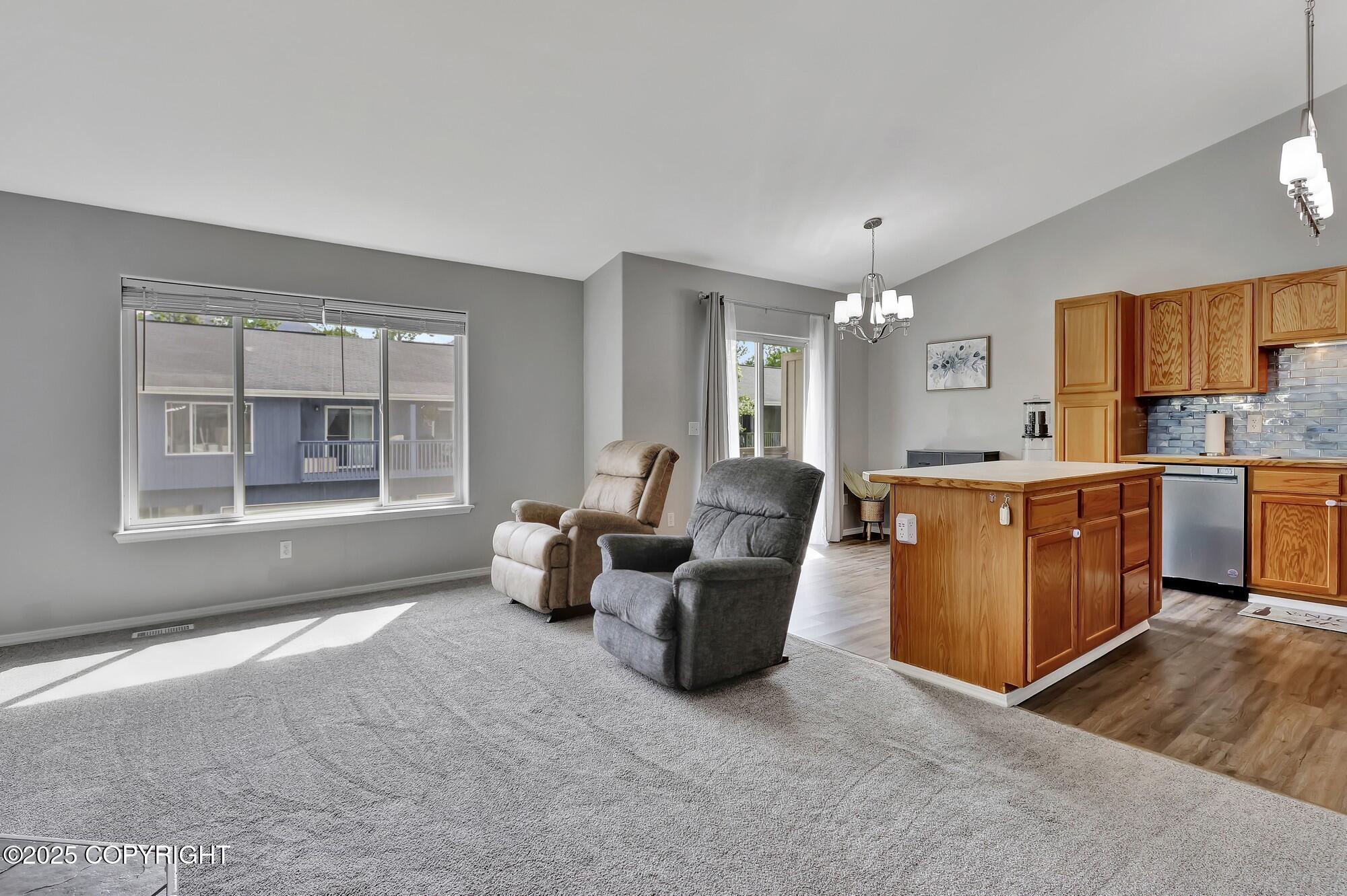 2460 Lochenshire Place # 21