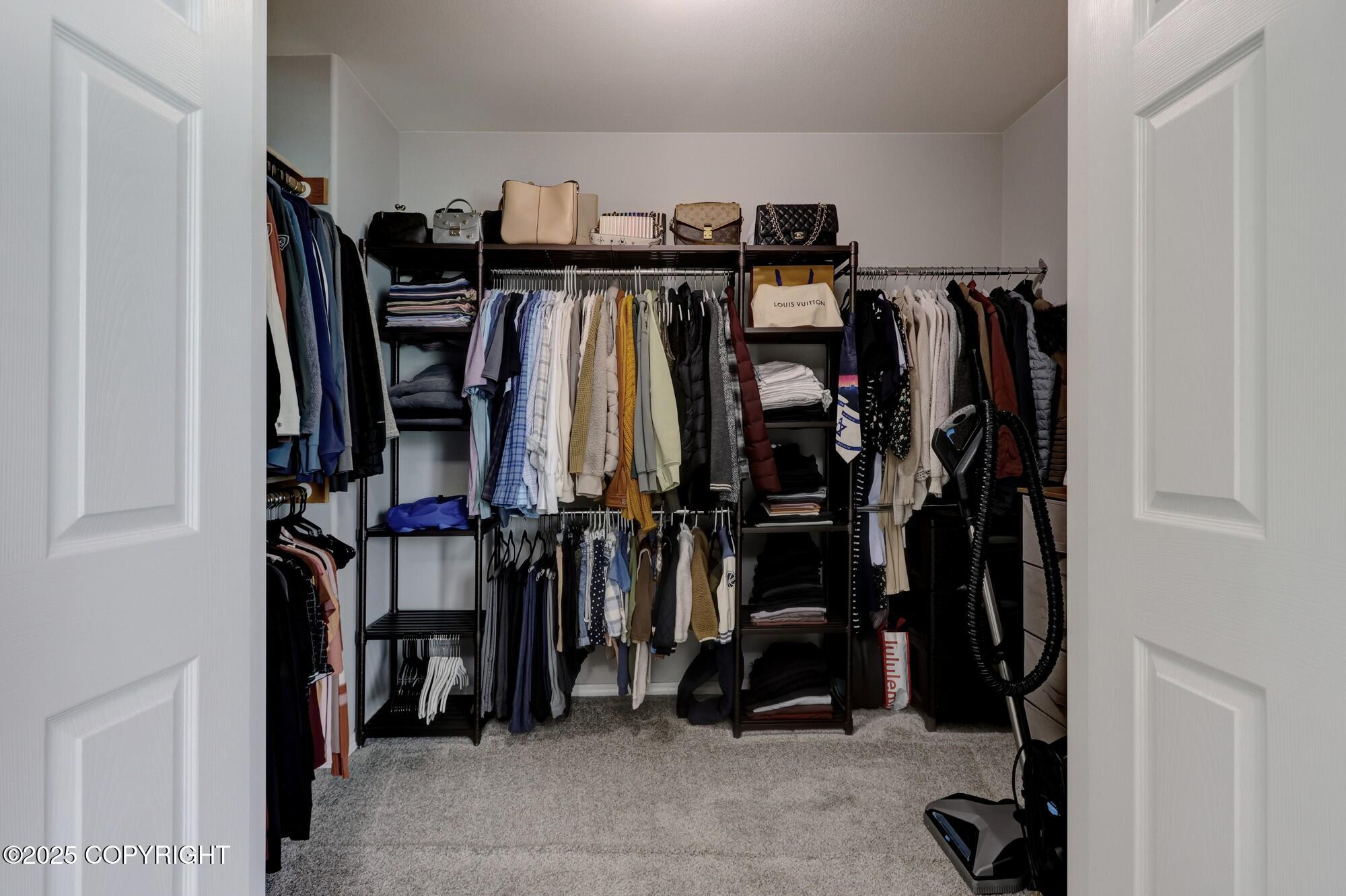 2460 Lochenshire Place # 21