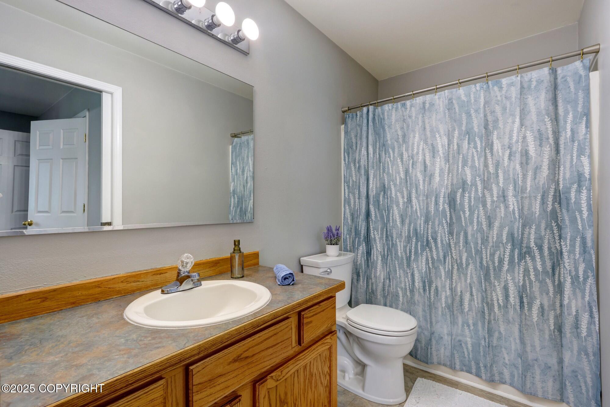 2460 Lochenshire Place # 21