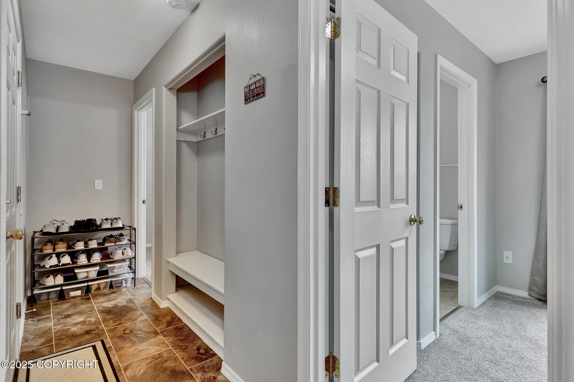 2460 Lochenshire Place # 21