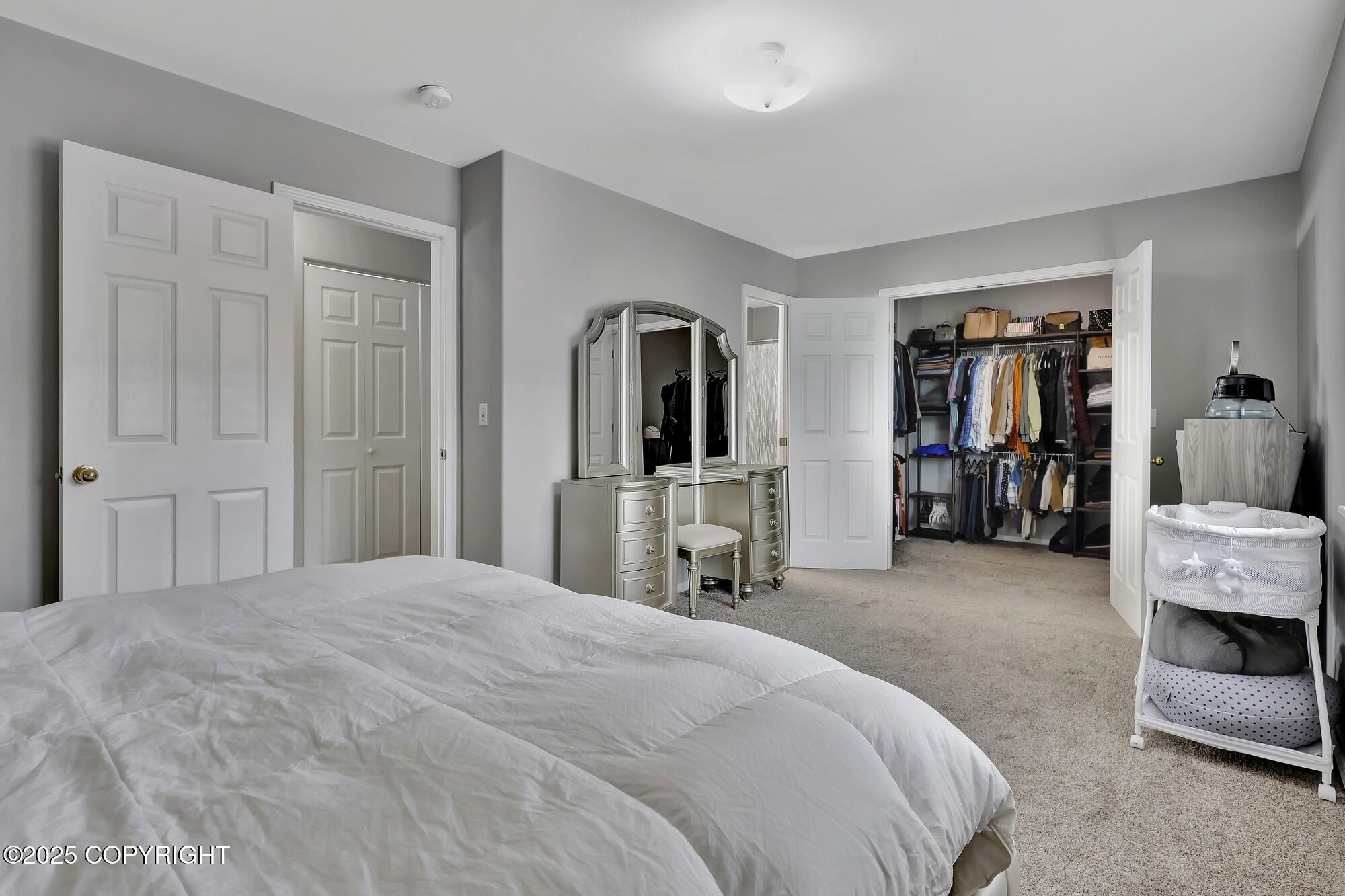 2460 Lochenshire Place # 21