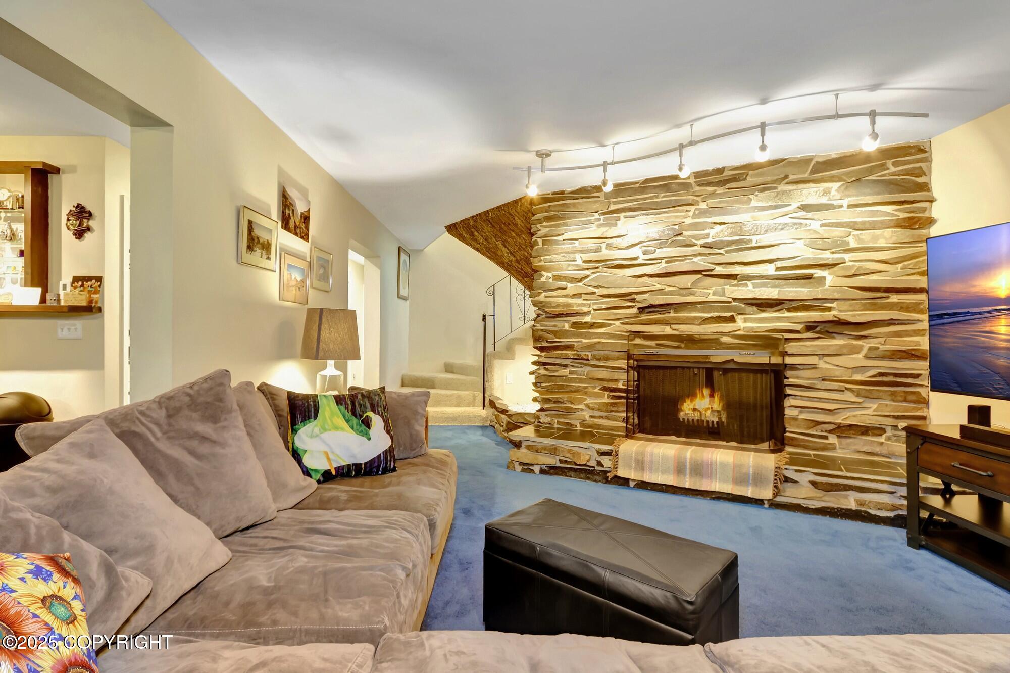 2159 Arlington Drive