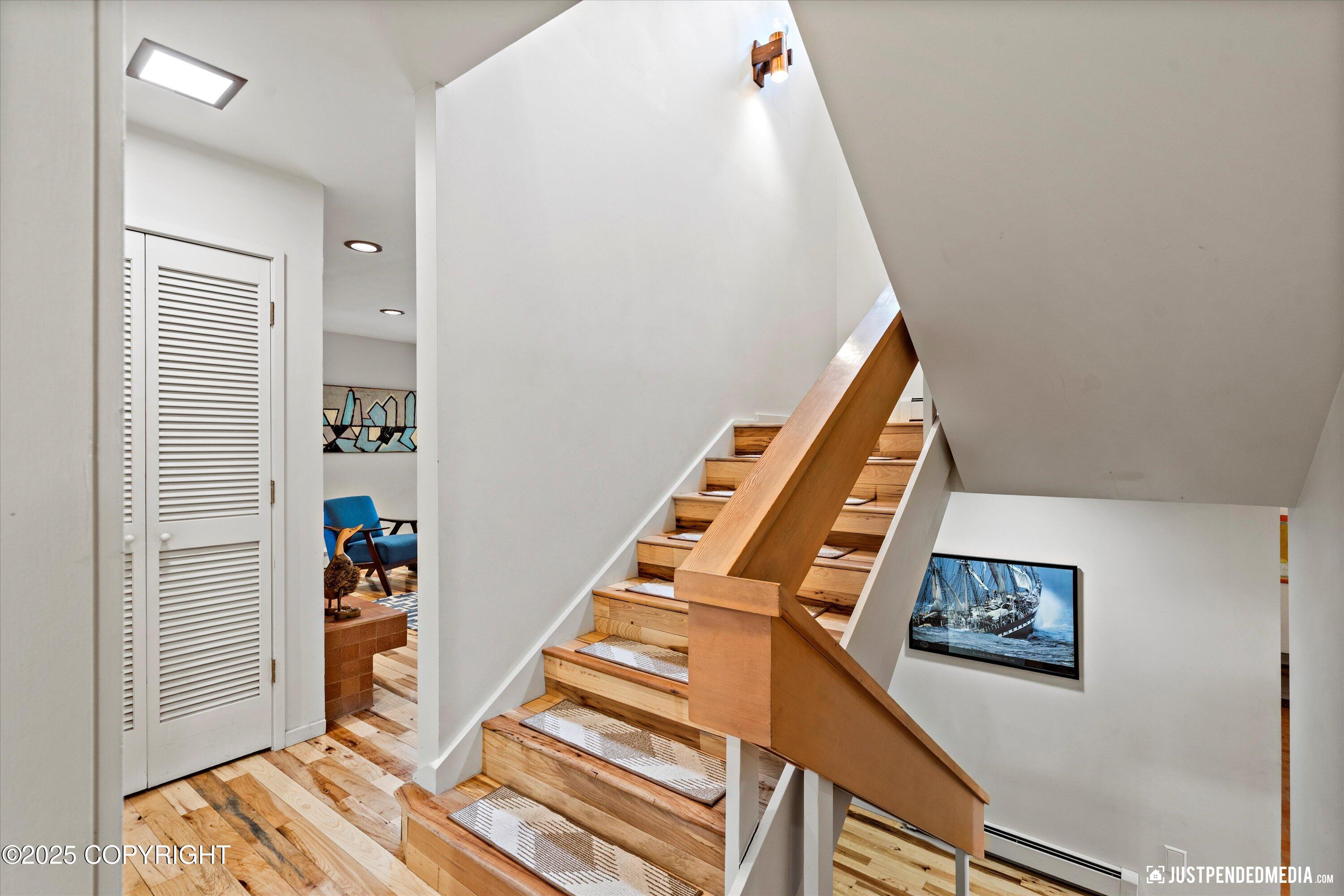 4225 London Circle