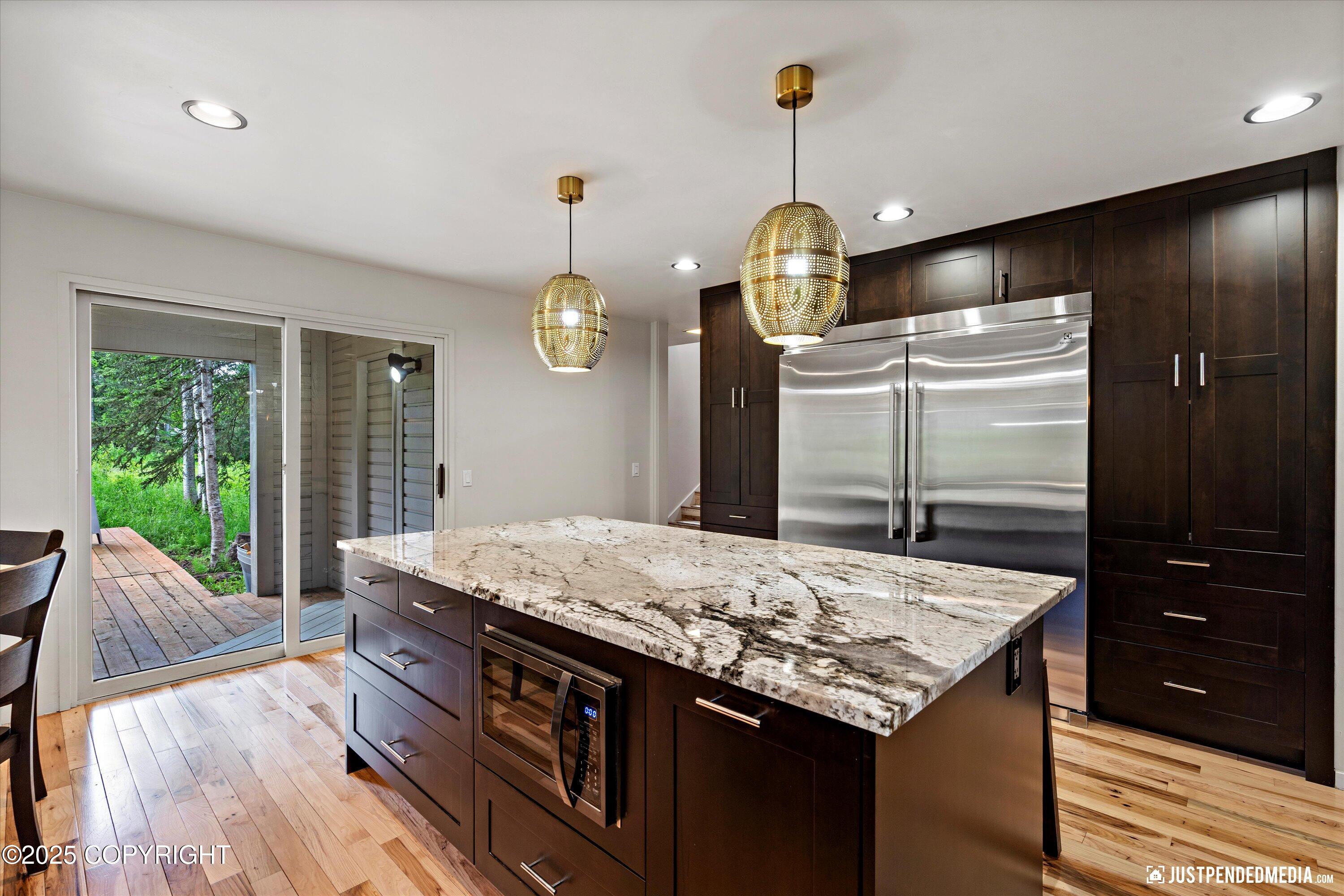 4225 London Circle