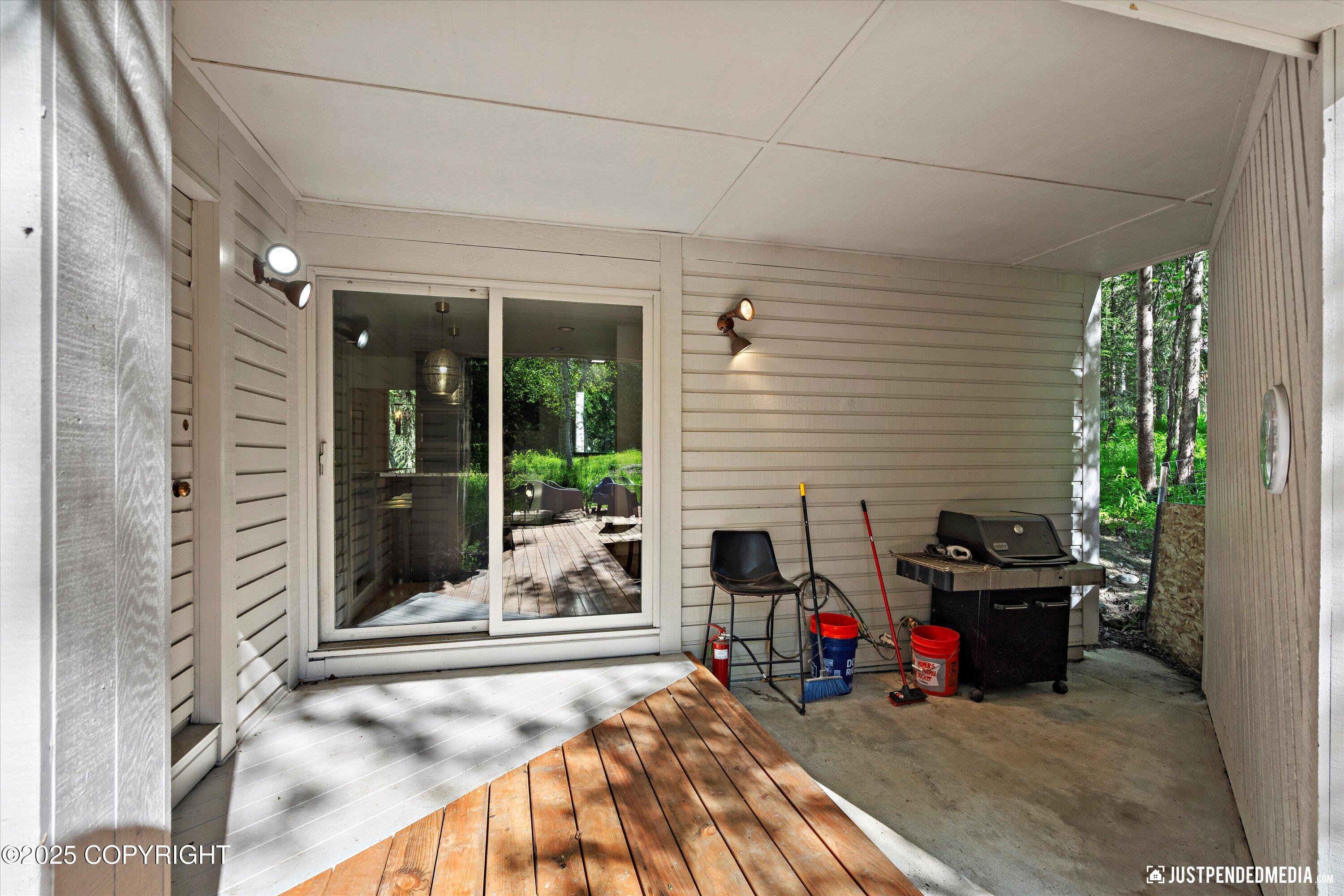 4225 London Circle