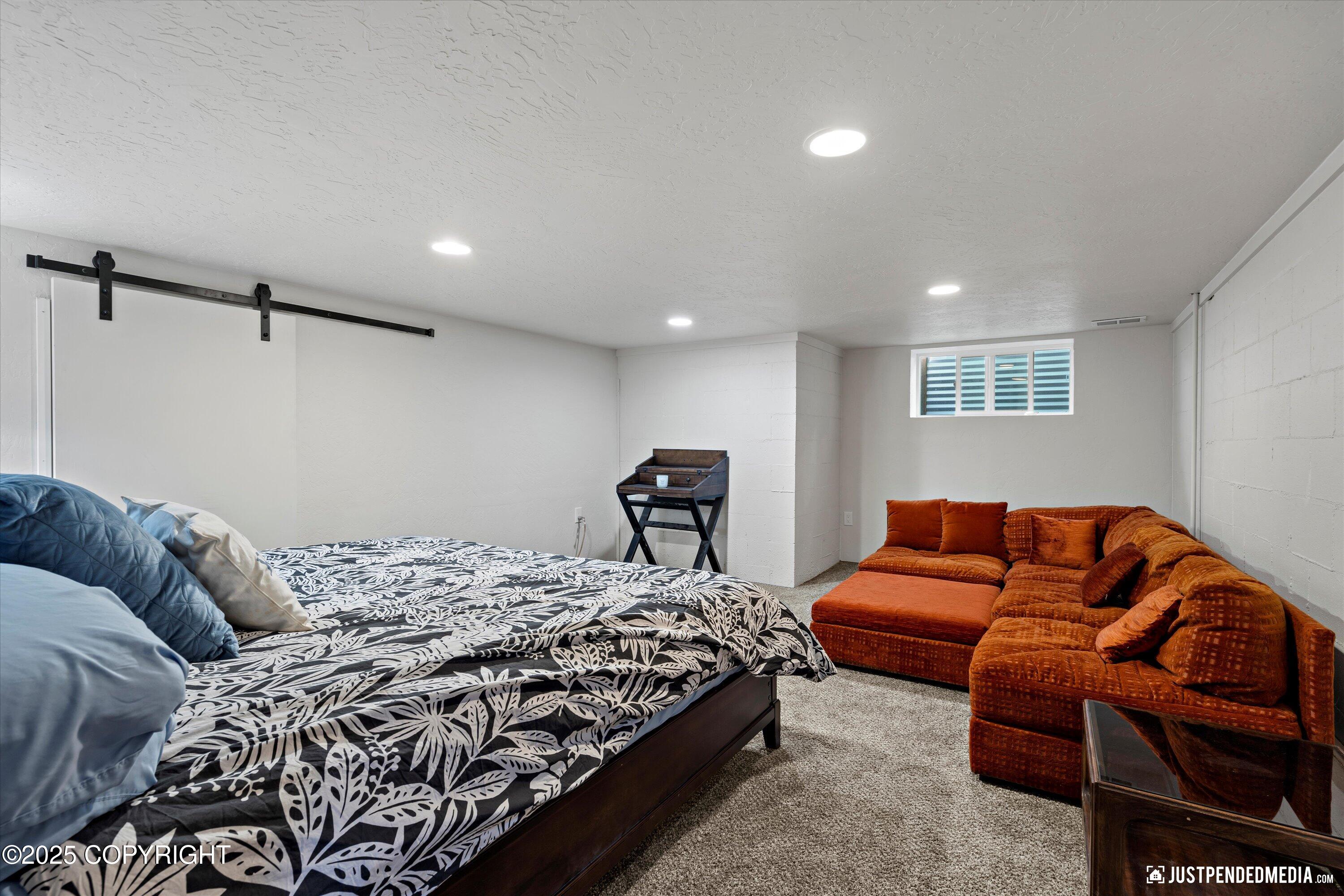 4225 London Circle