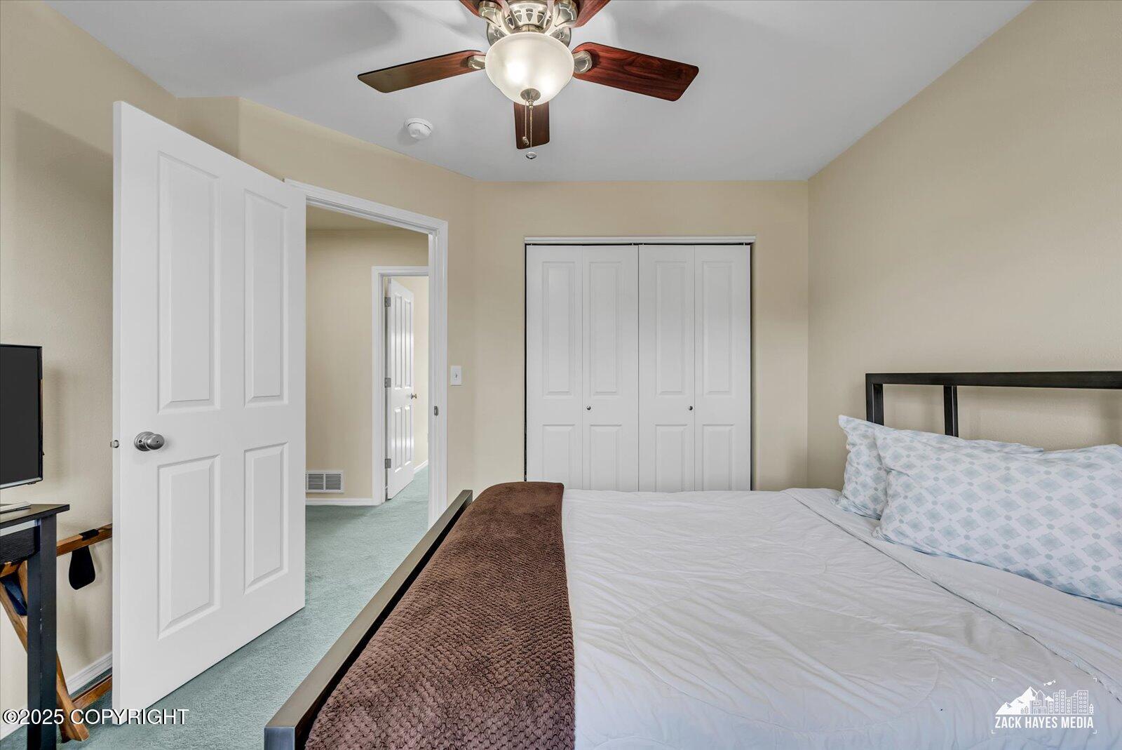 10201 Sextant Circle