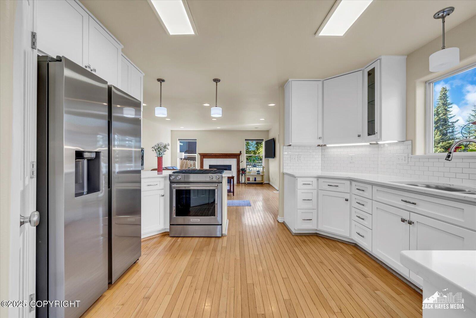 10201 Sextant Circle