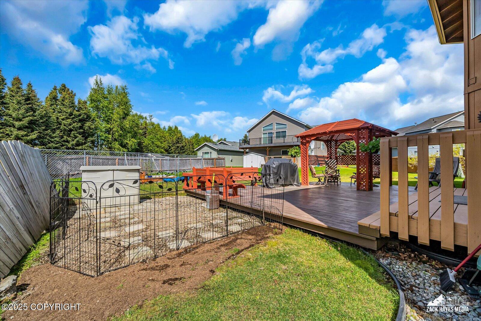 10201 Sextant Circle