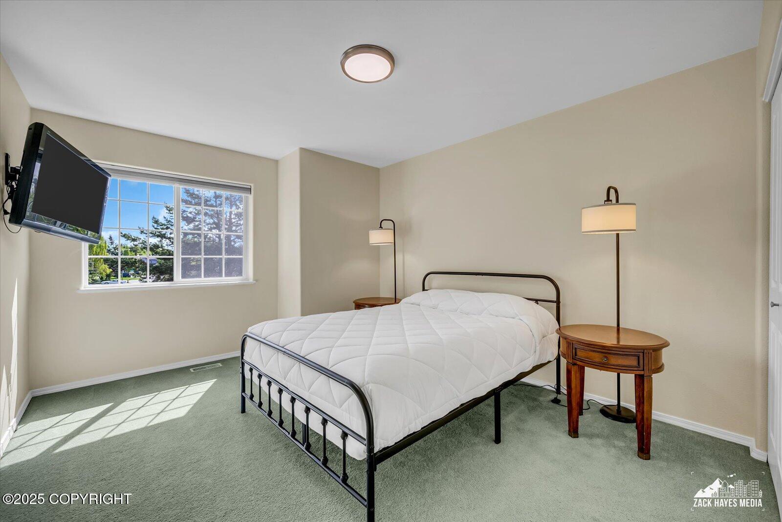 10201 Sextant Circle