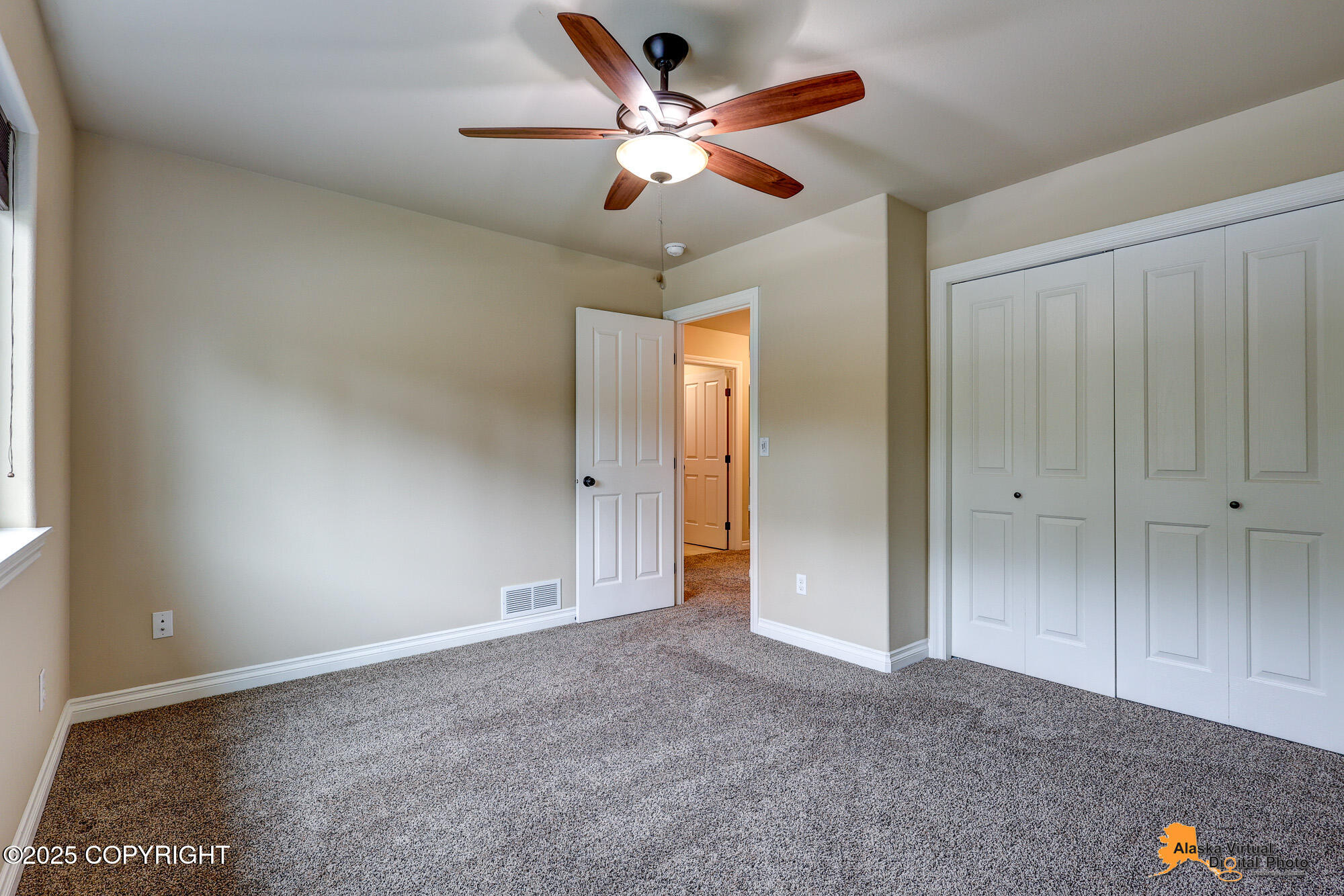 17652 Yellowstone Drive