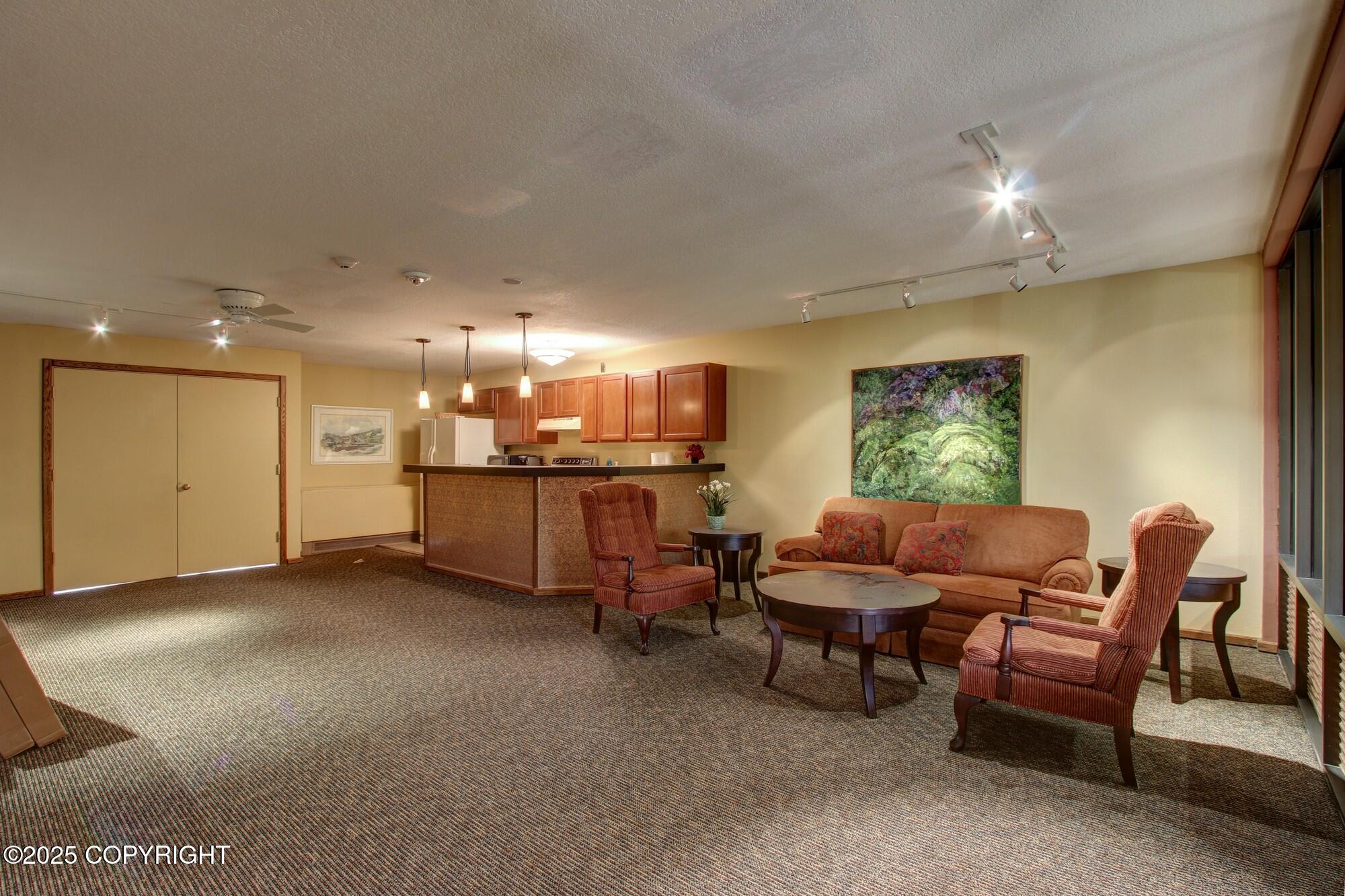 333 M Street # 402 Unit: #402