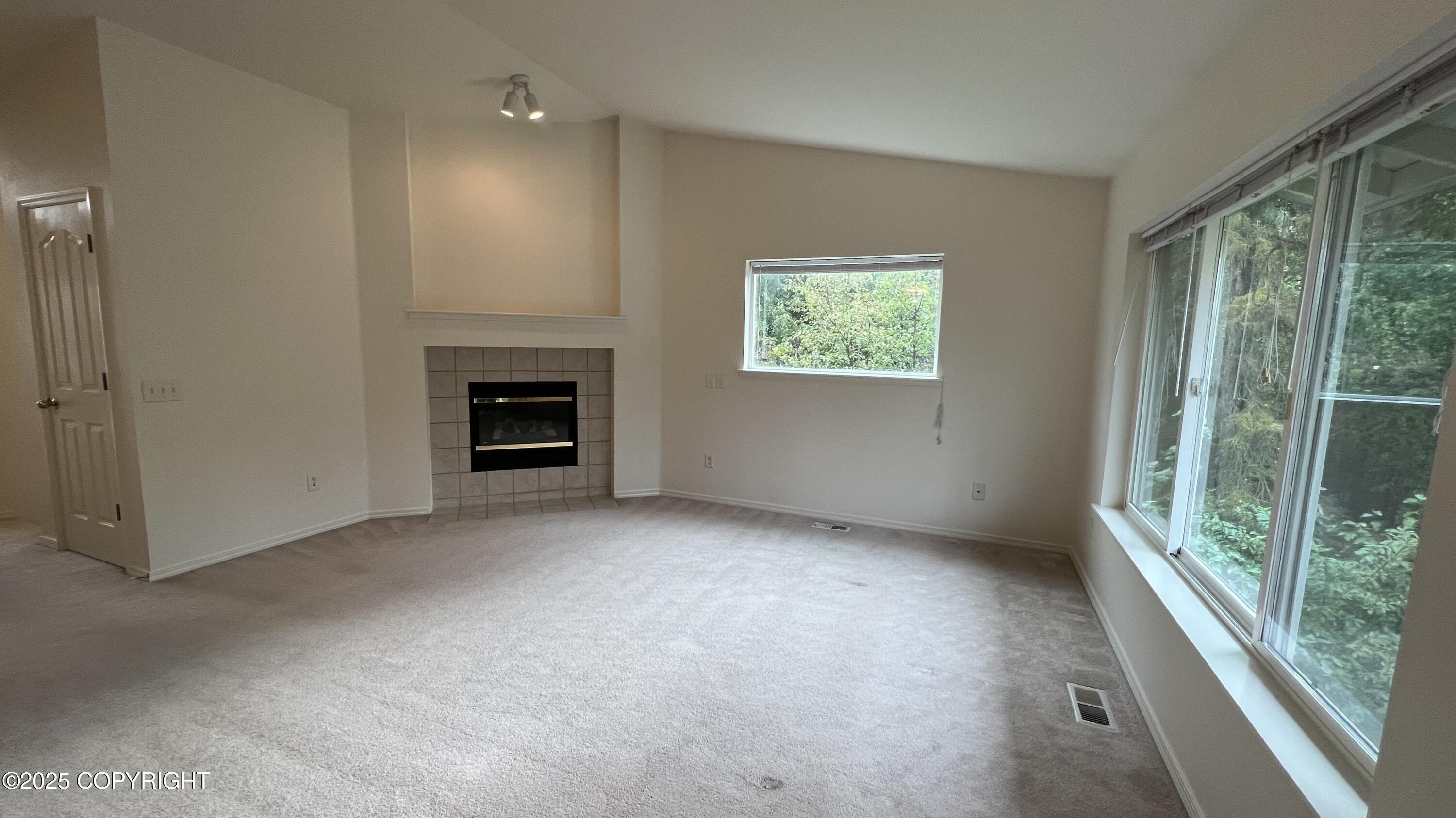 2416 Ridgemont Drive