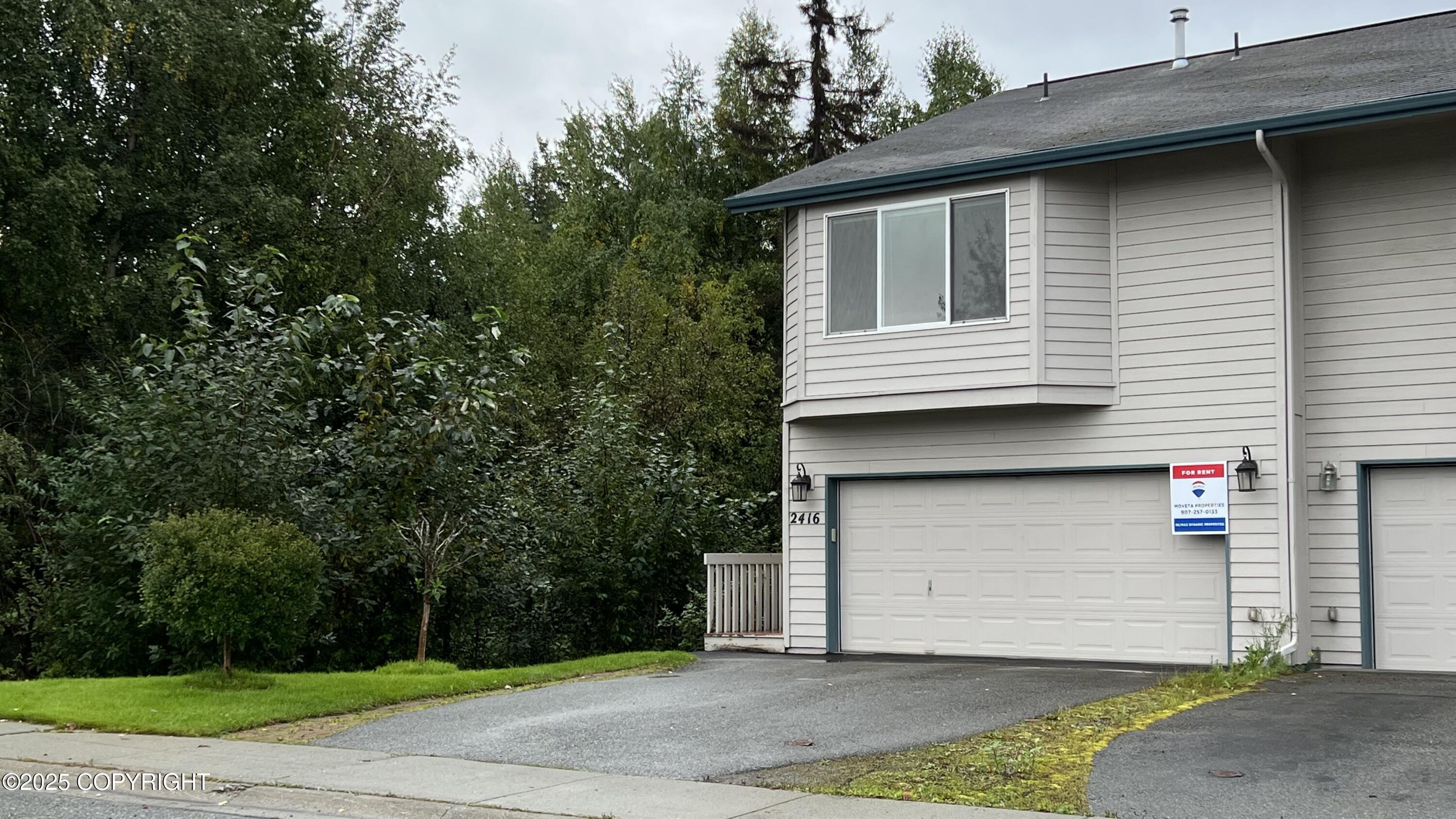 2416 Ridgemont Drive