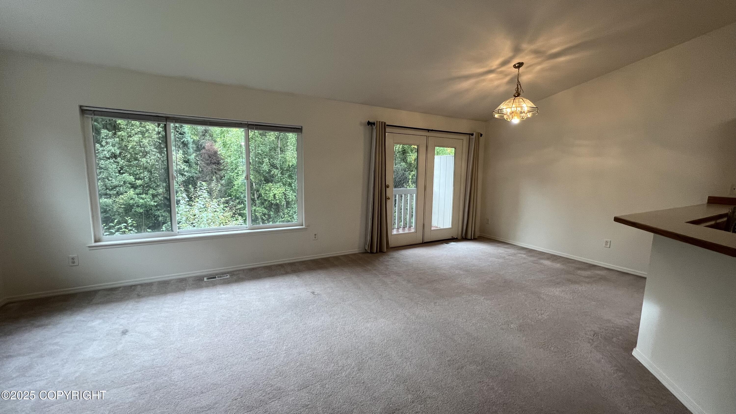 2416 Ridgemont Drive