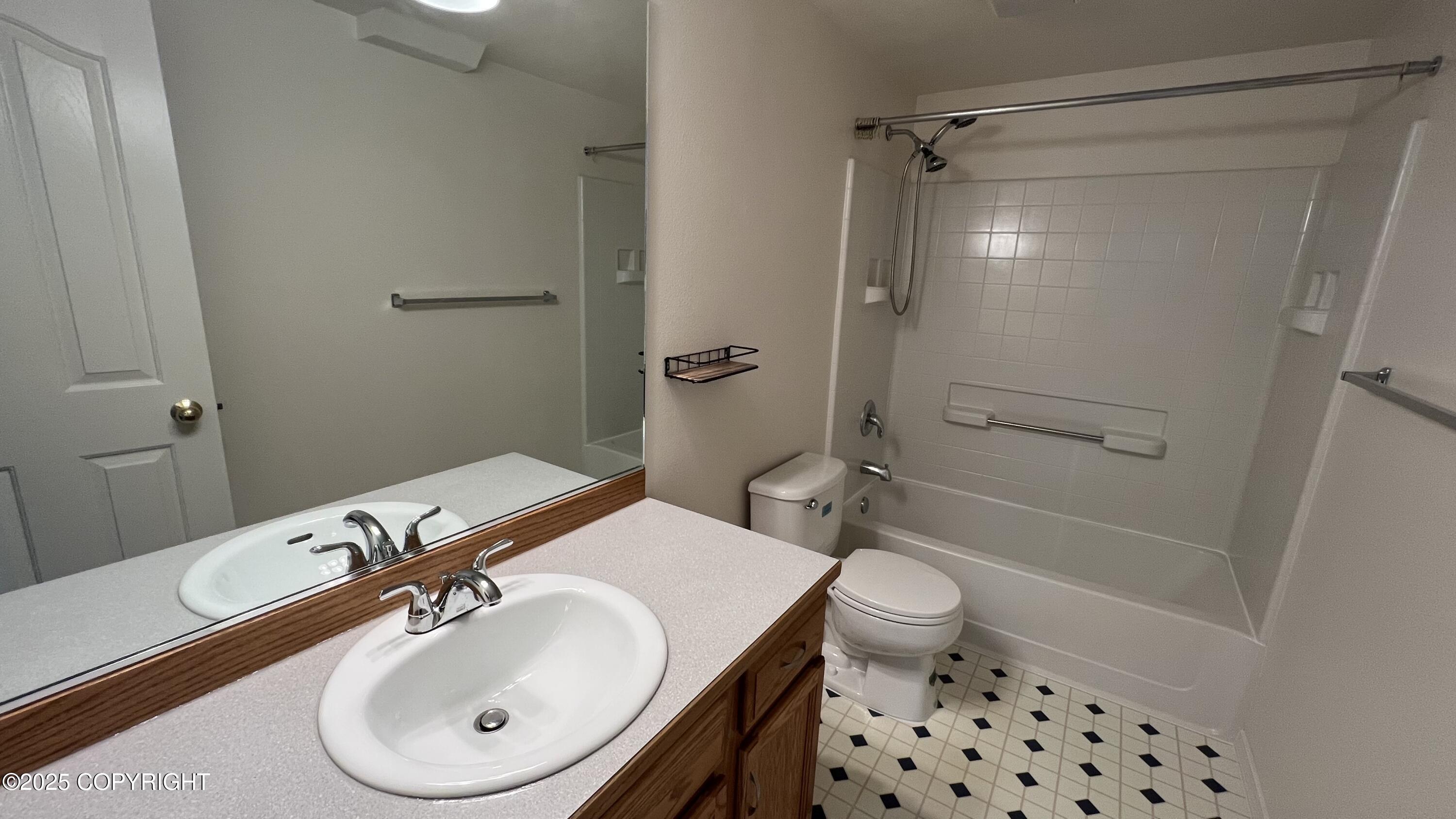 2416 Ridgemont Drive