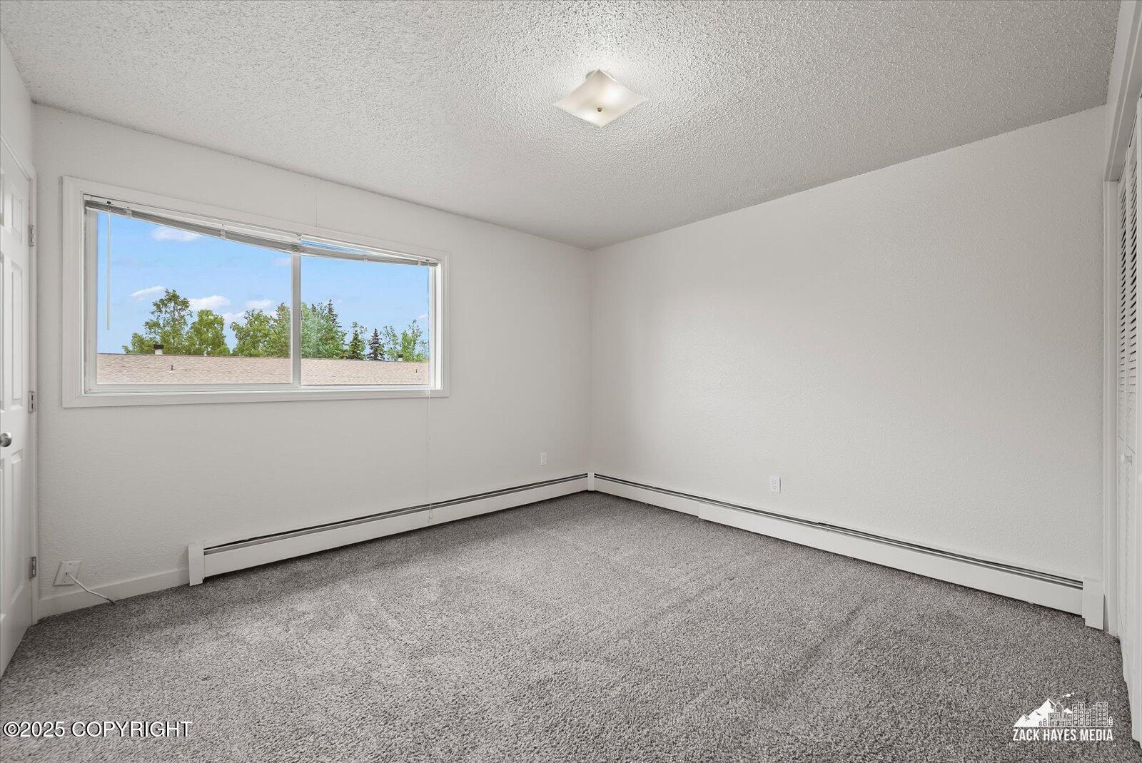 943 E 12th Avenue # 6 Unit: #6