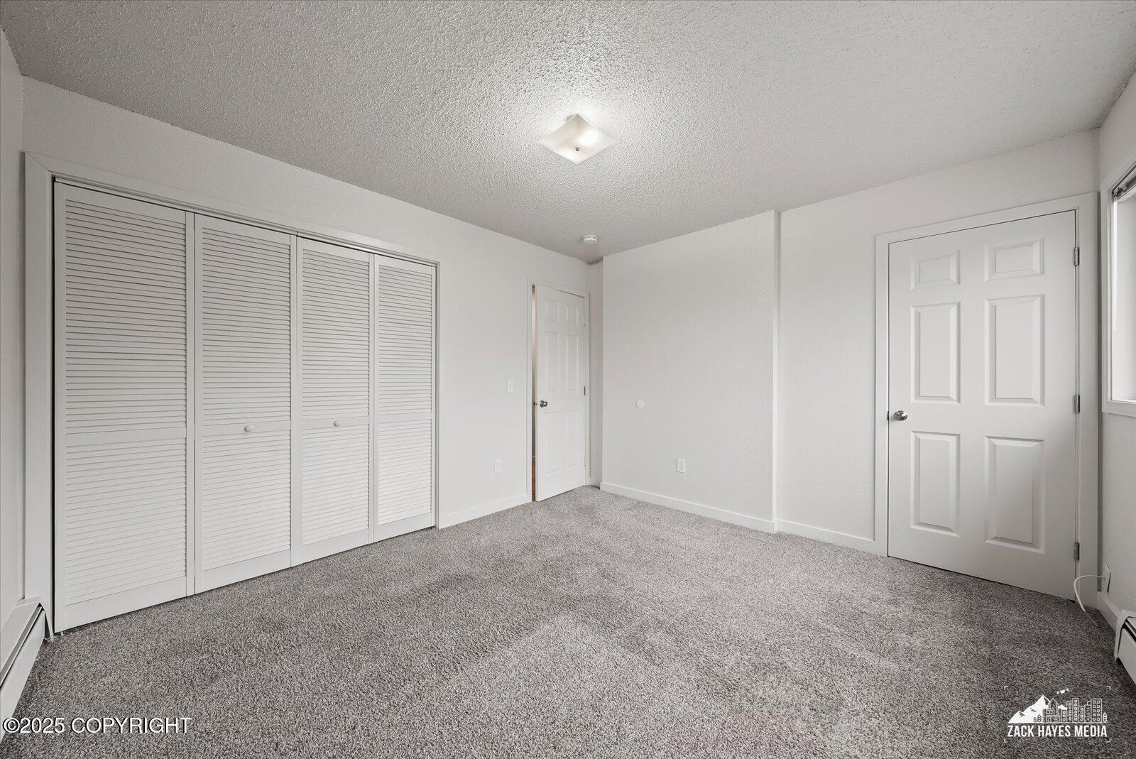 943 E 12th Avenue # 6 Unit: #6