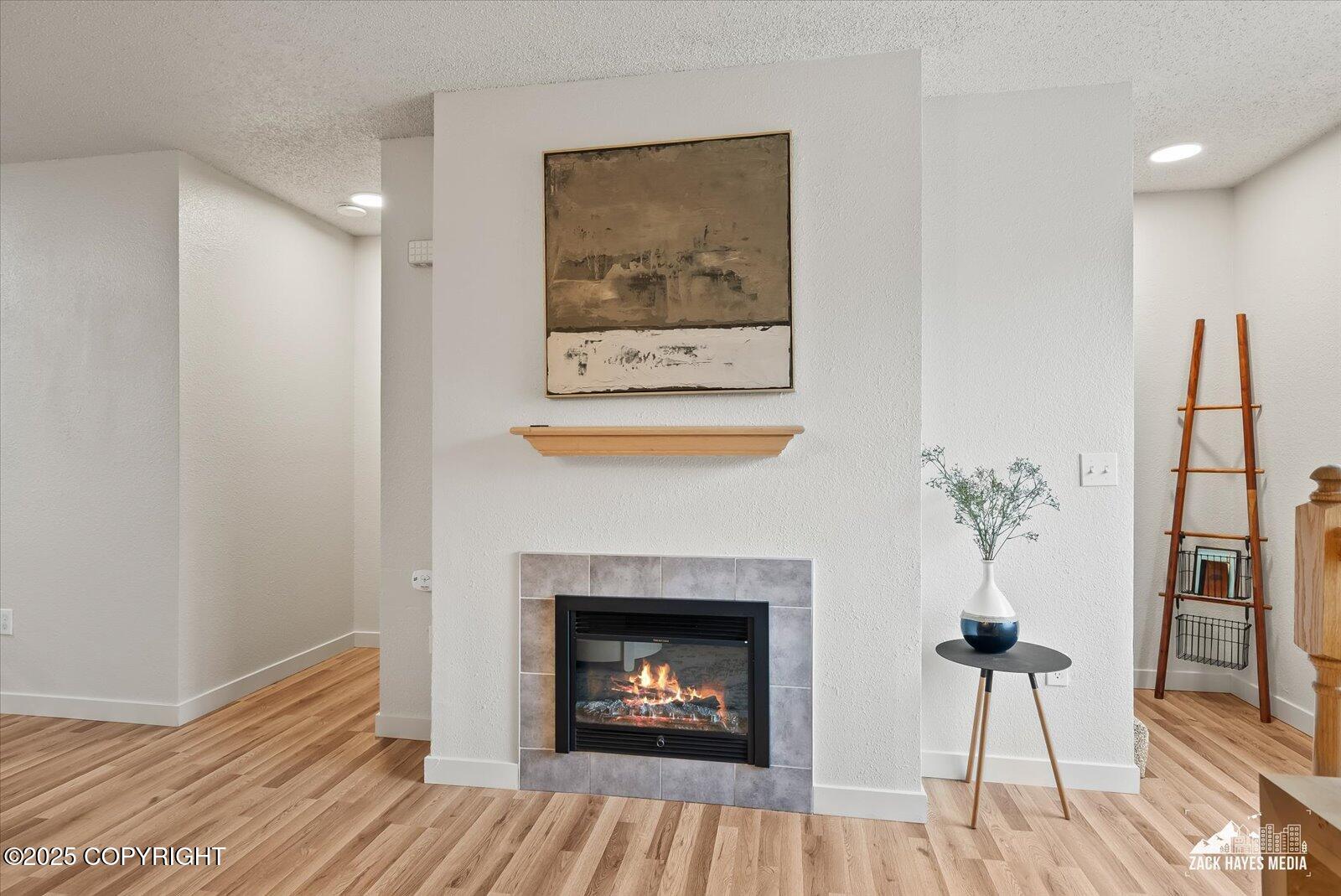 943 E 12th Avenue # 6 Unit: #6