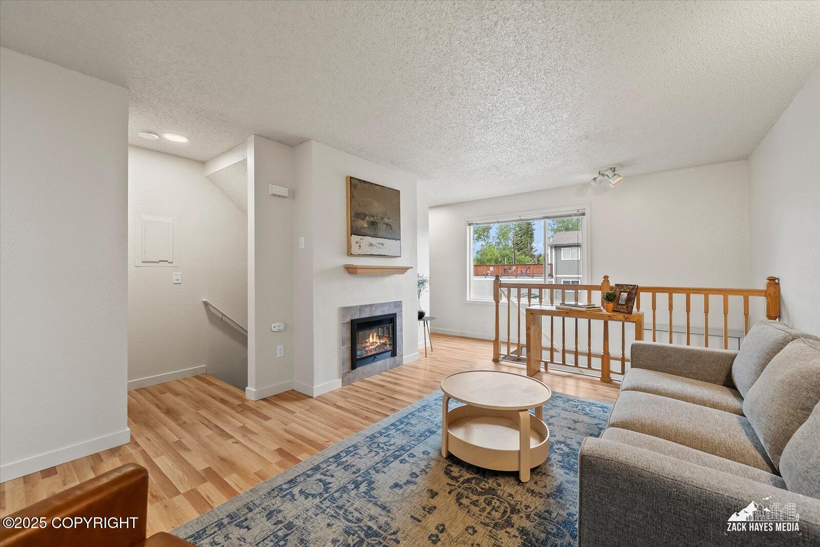 943 E 12th Avenue # 6 Unit: #6