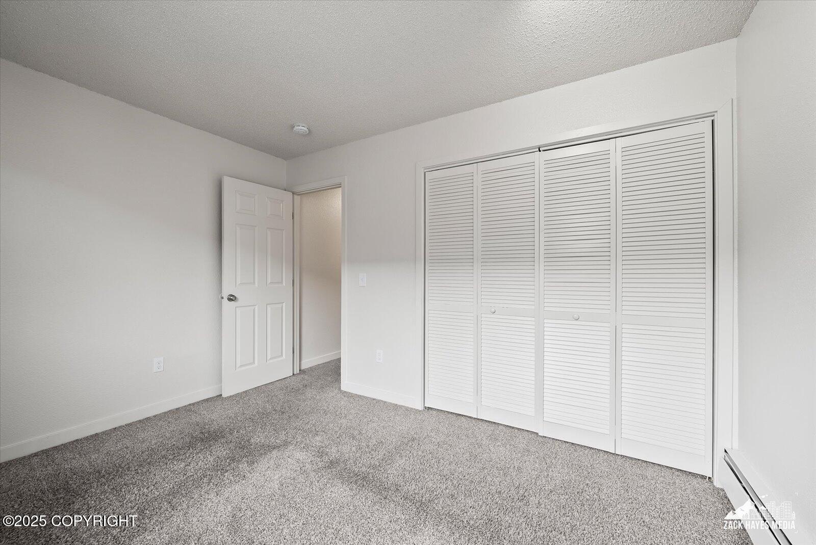 943 E 12th Avenue # 6 Unit: #6