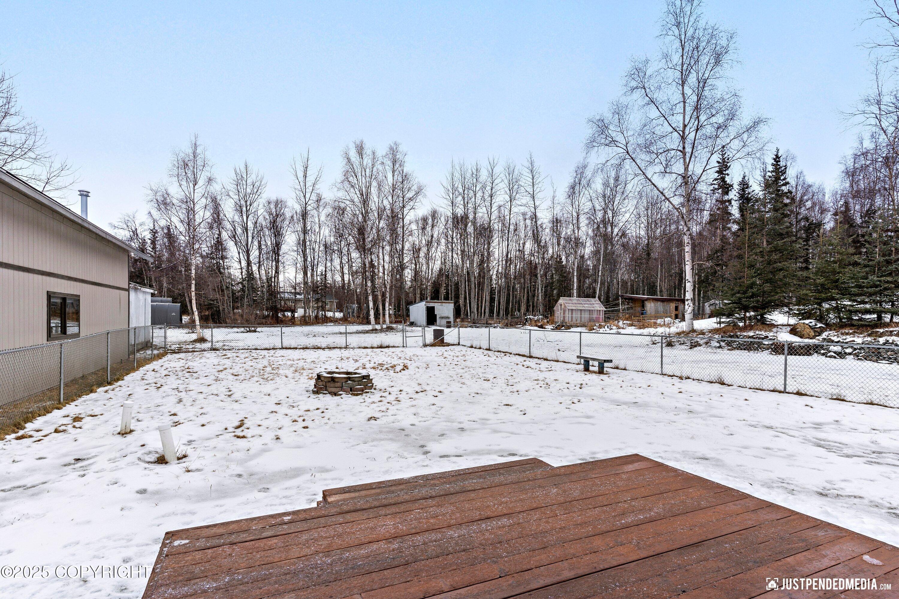 1401 E Scotwood Drive