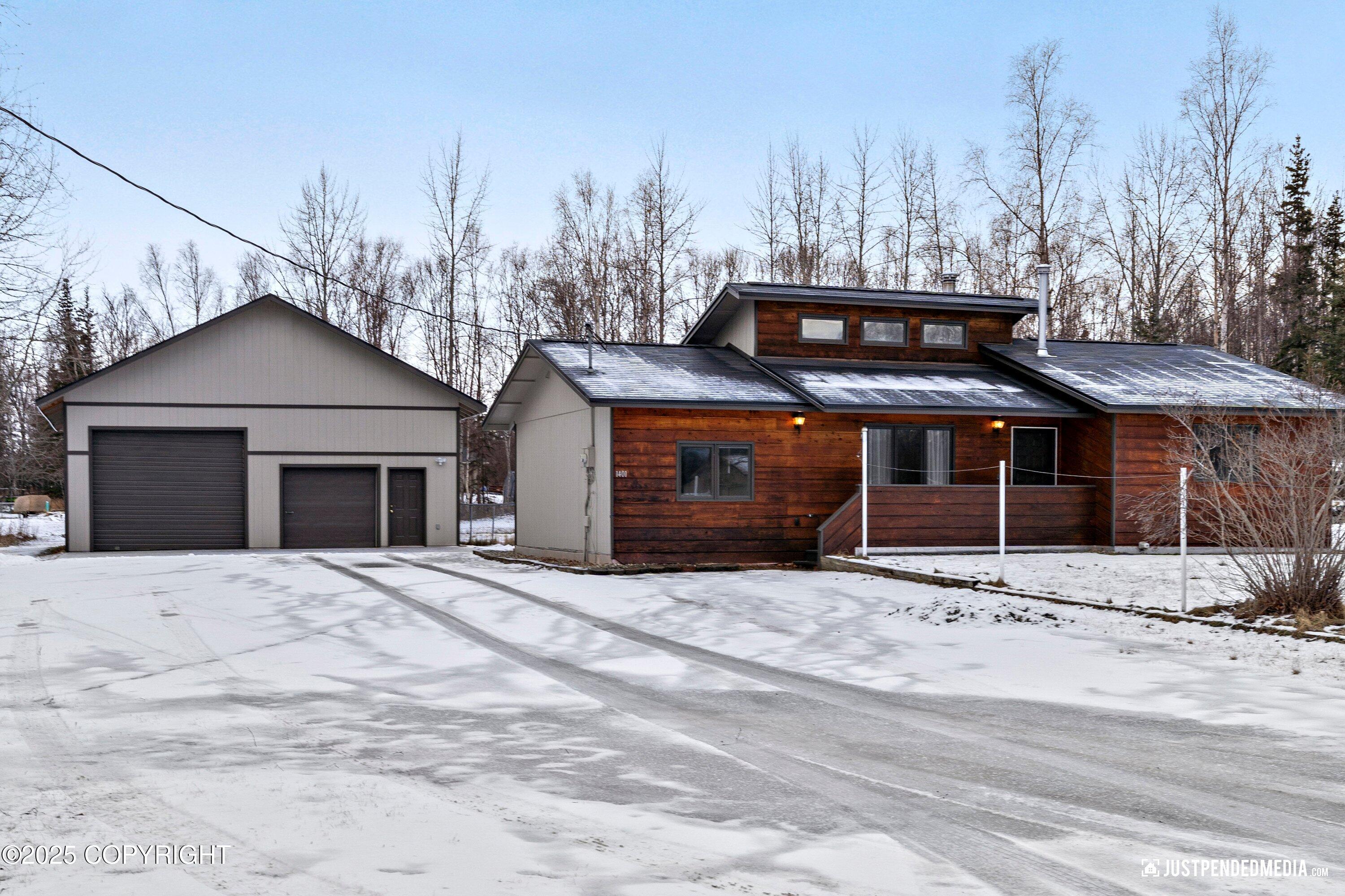 1401 E Scotwood Drive