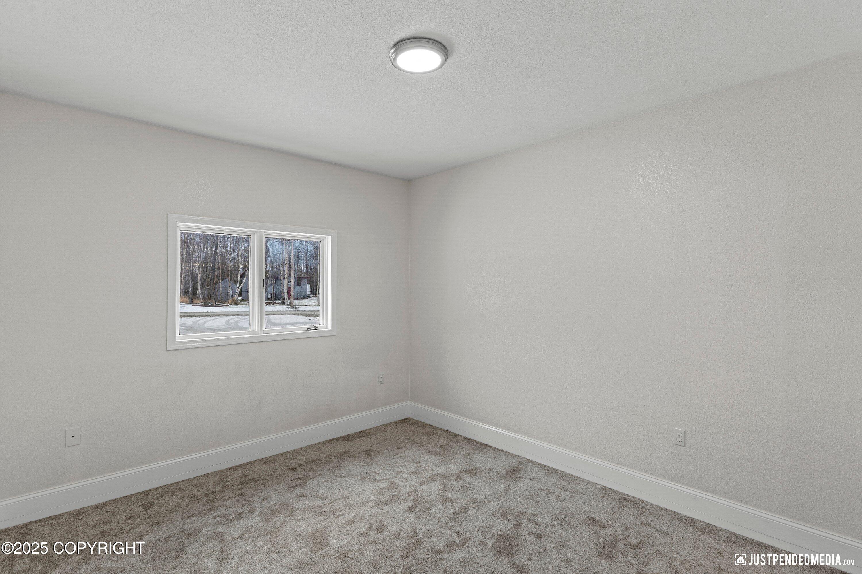 1401 E Scotwood Drive
