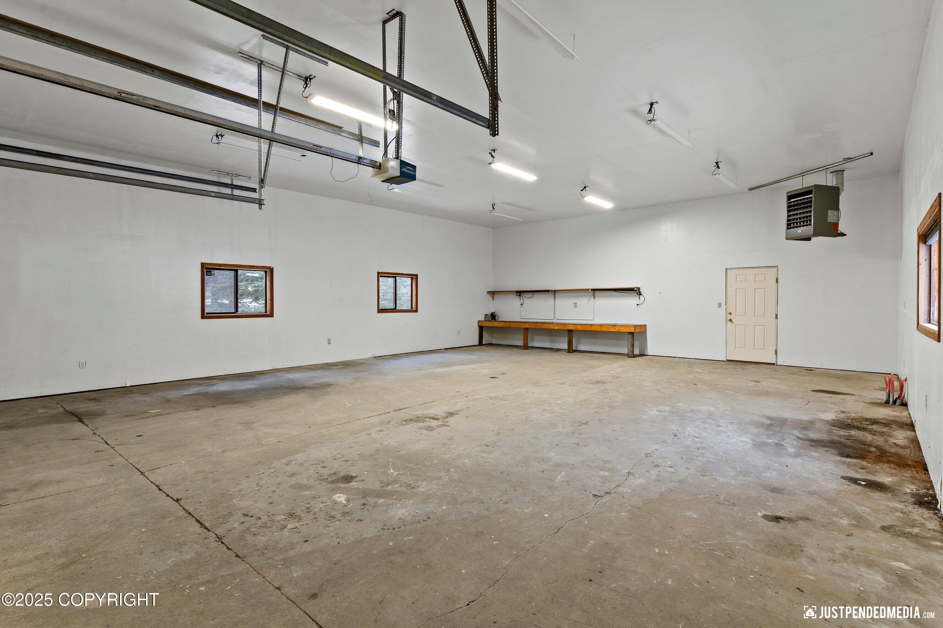 1401 E Scotwood Drive