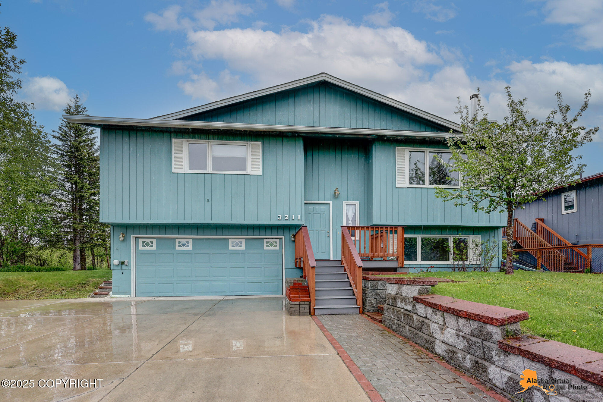 3211 Shamrock Street