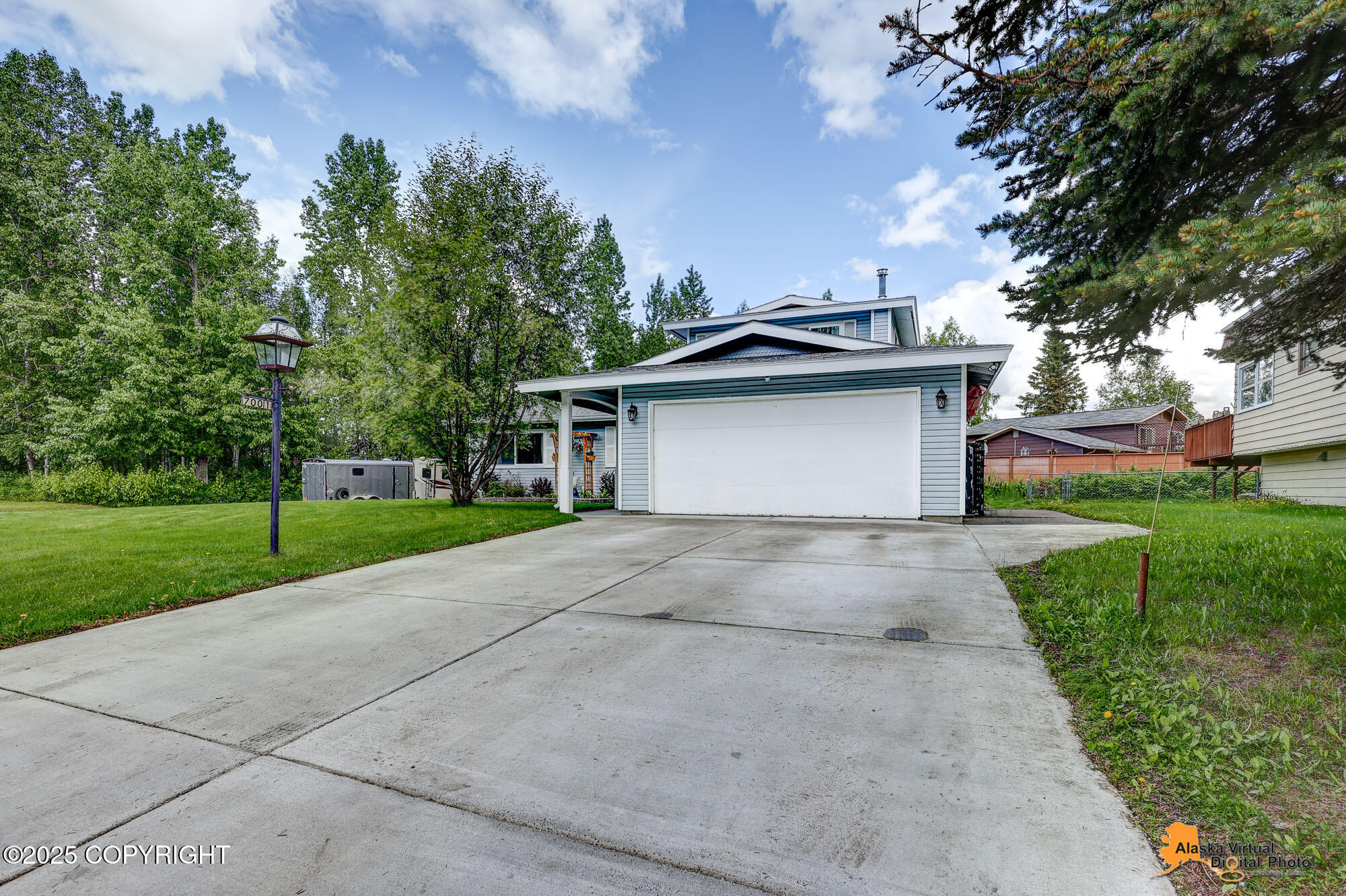 7001 Foothill Drive