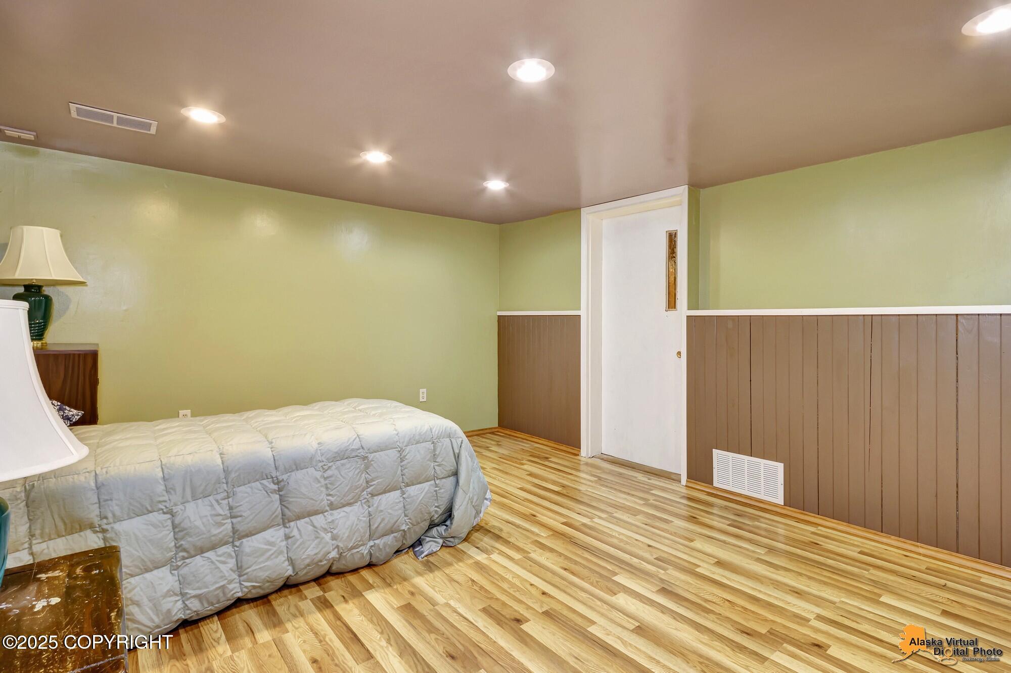 2628 Turnagain Parkway