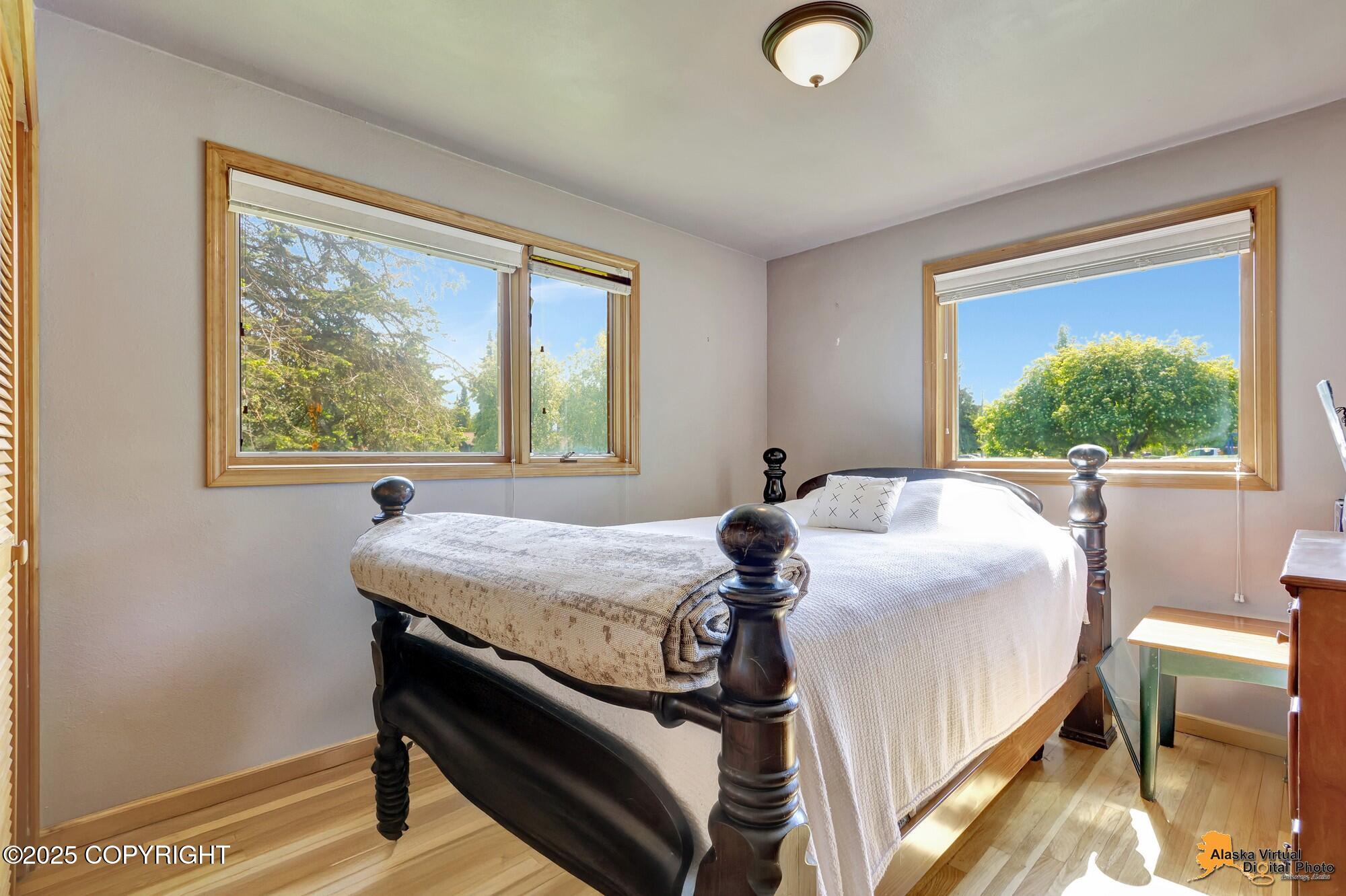 2628 Turnagain Parkway