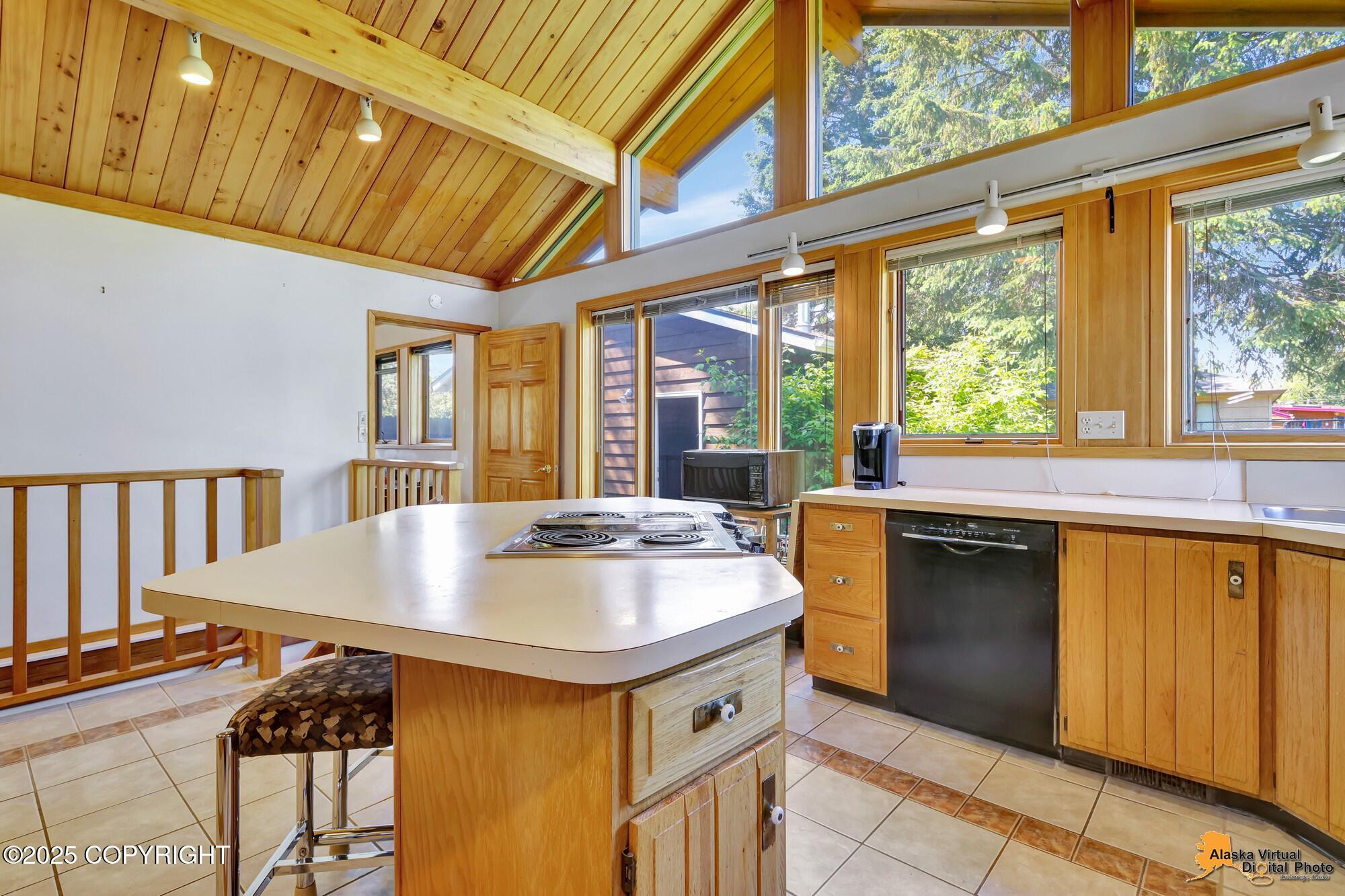 2628 Turnagain Parkway