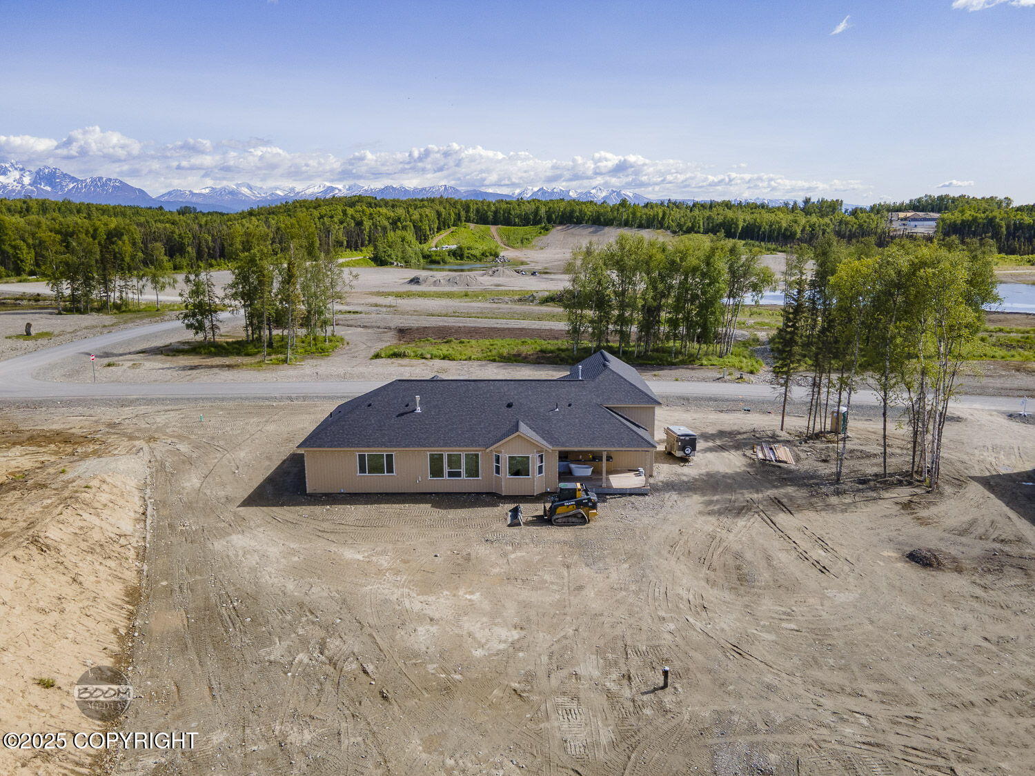 2835 W Longview Circle