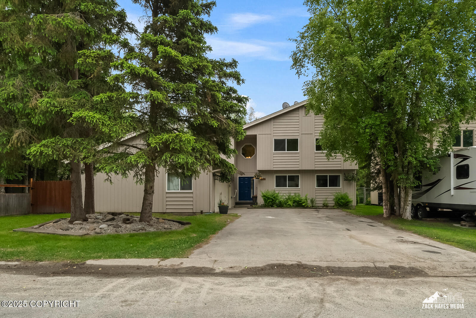 220 Mariner Drive