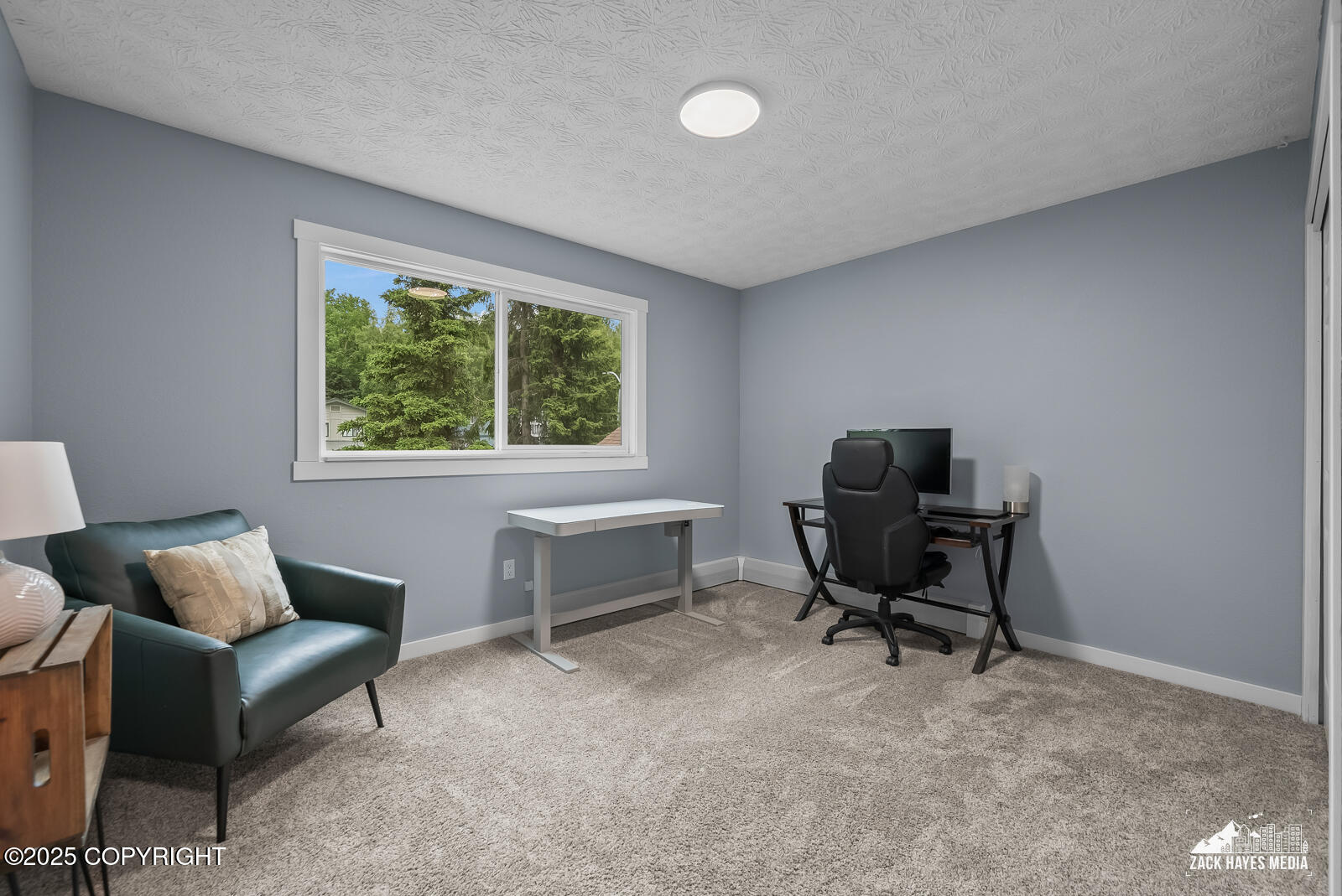 220 Mariner Drive