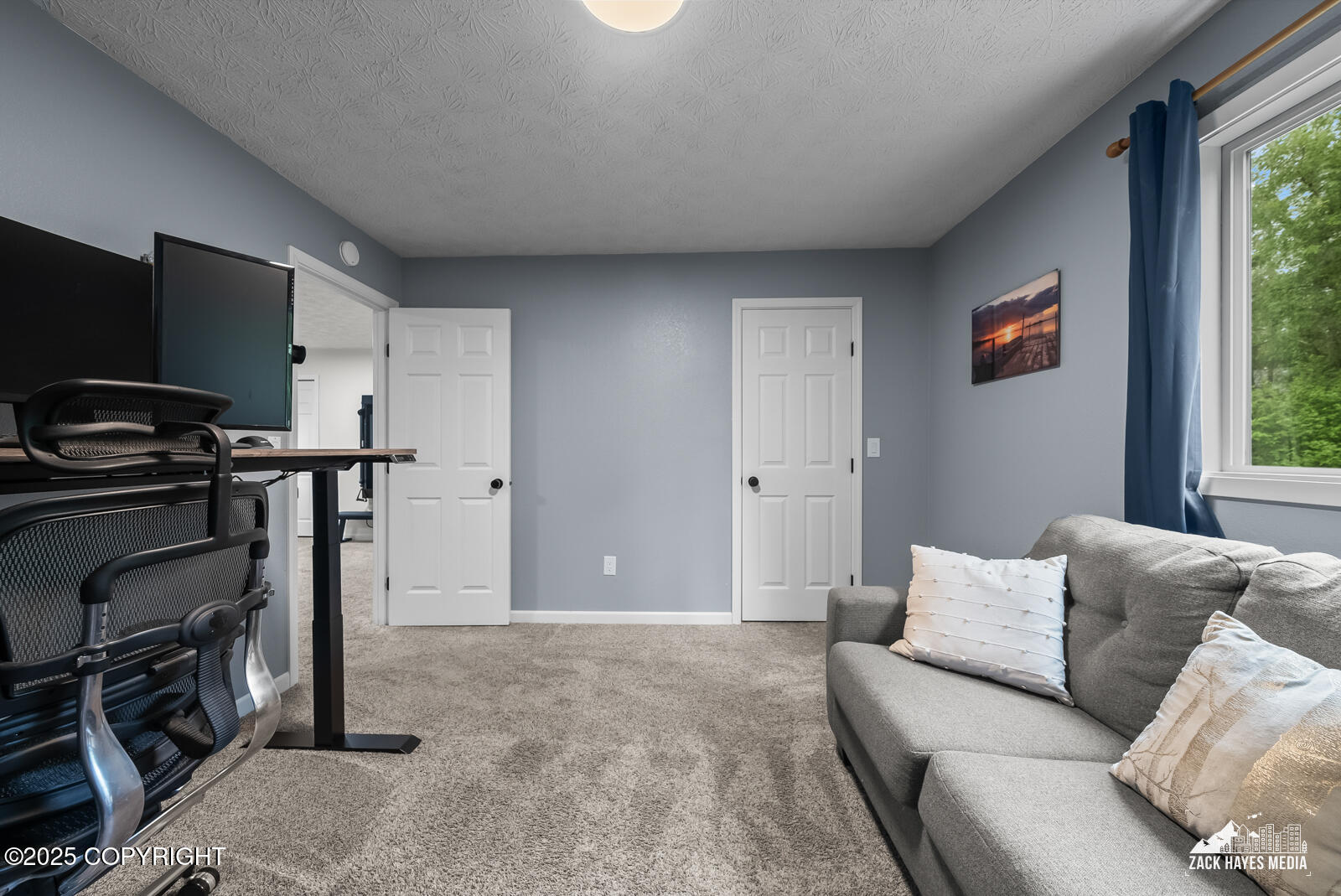 220 Mariner Drive
