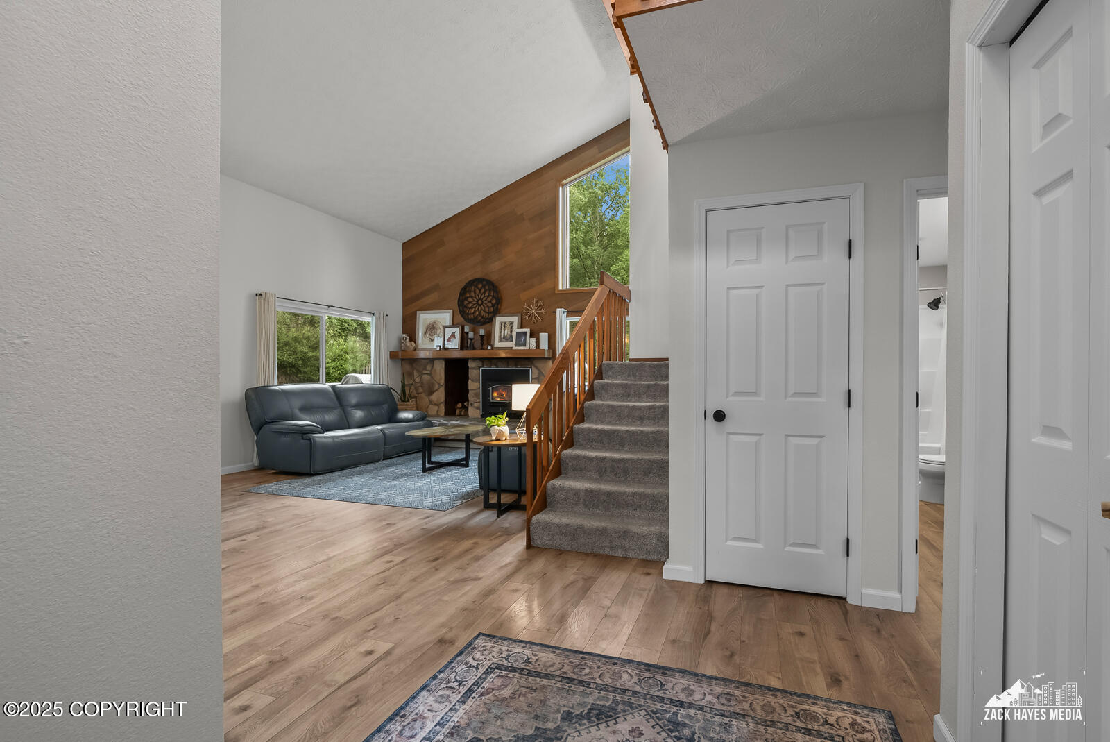 220 Mariner Drive