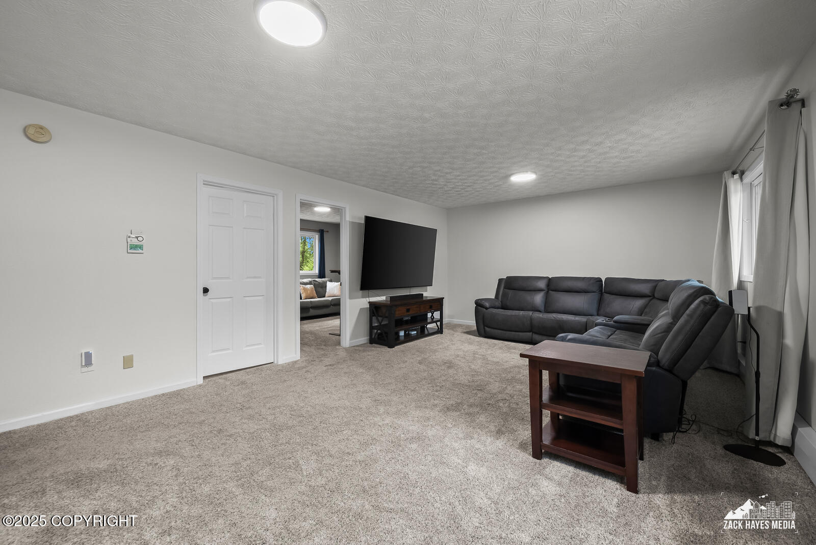 220 Mariner Drive