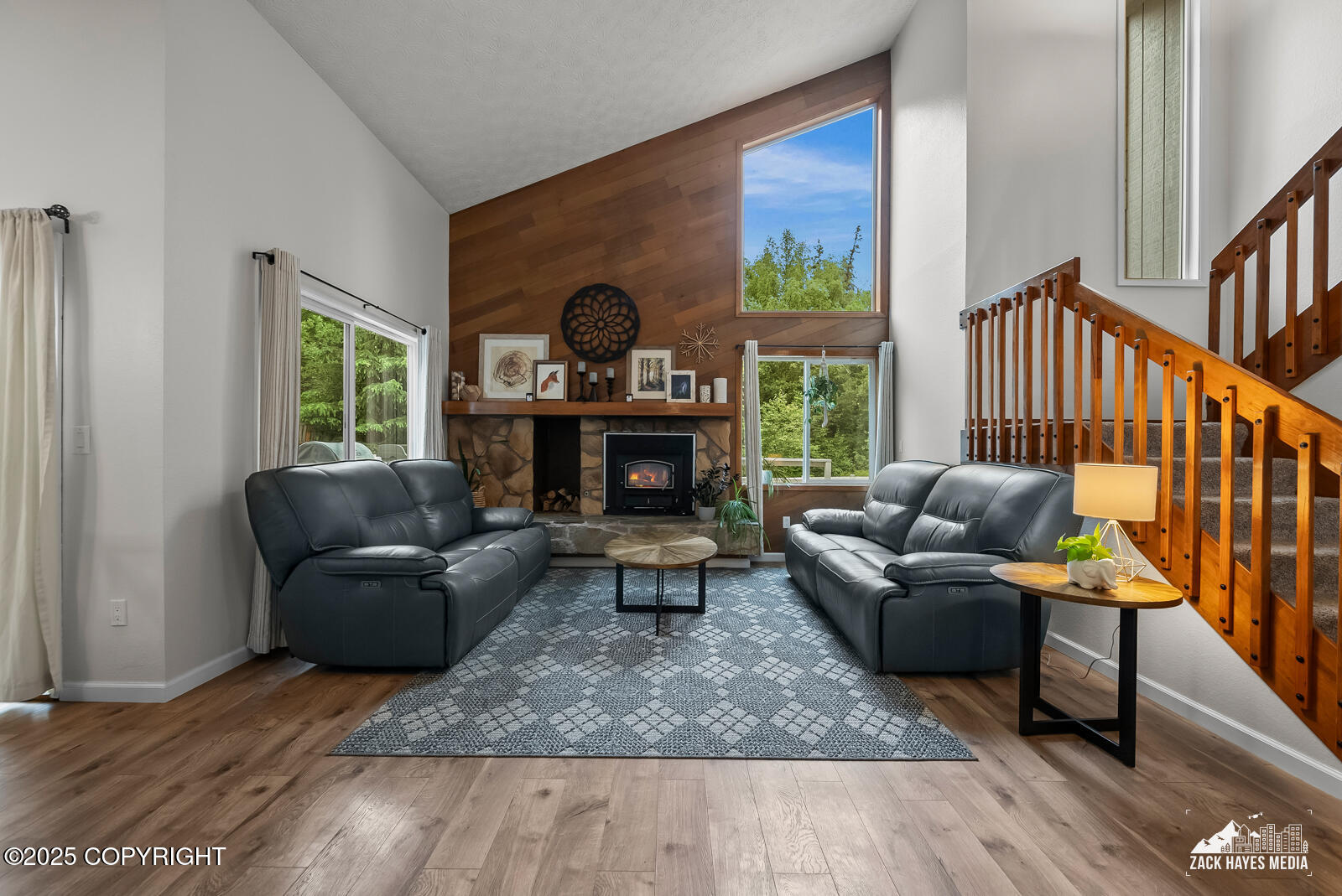220 Mariner Drive