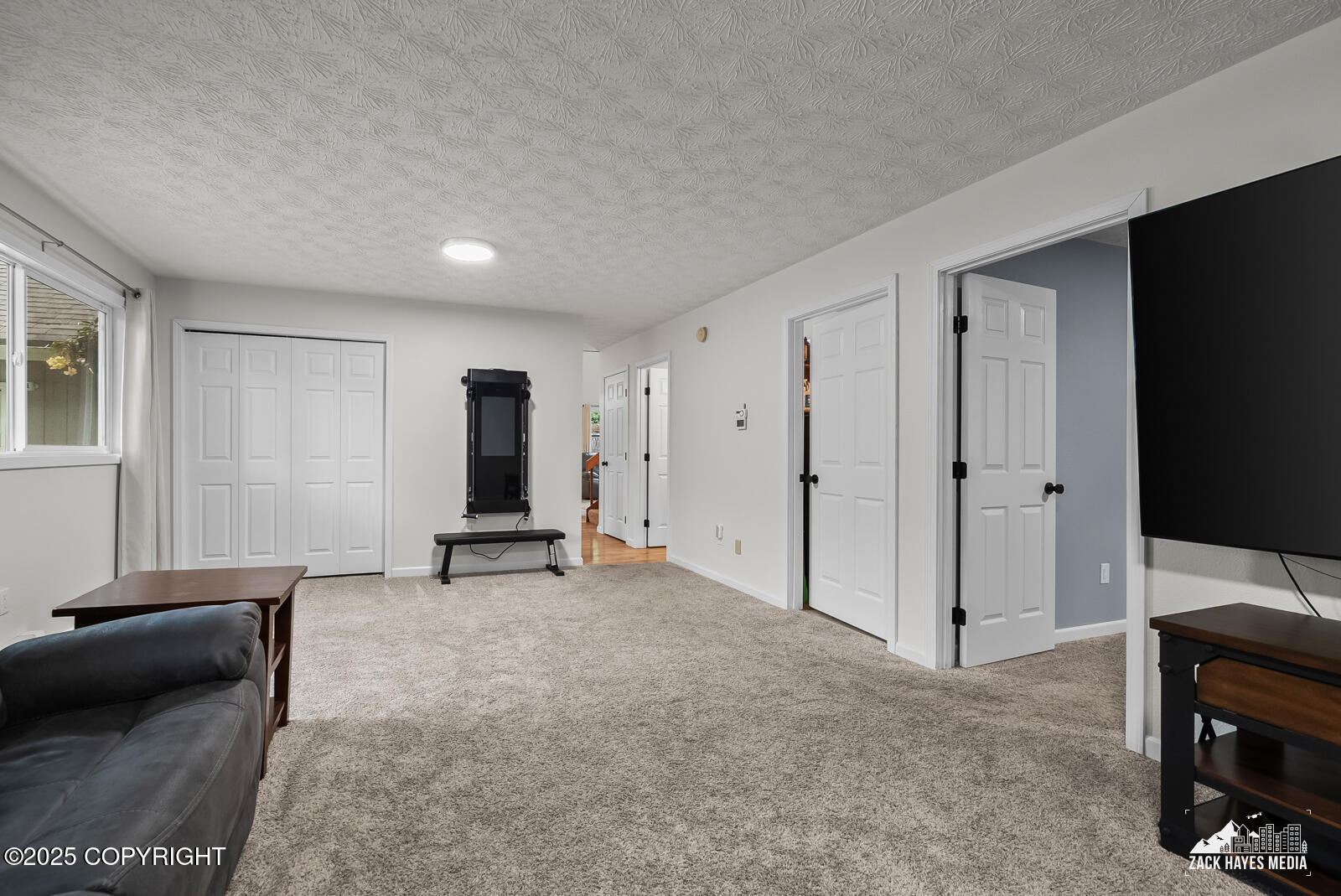 220 Mariner Drive