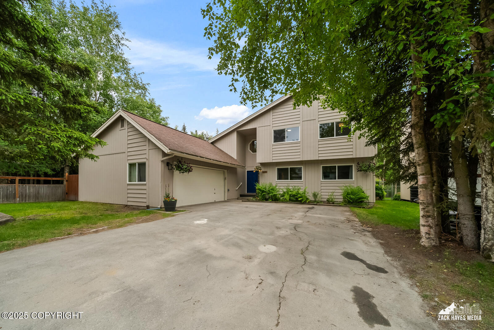 220 Mariner Drive