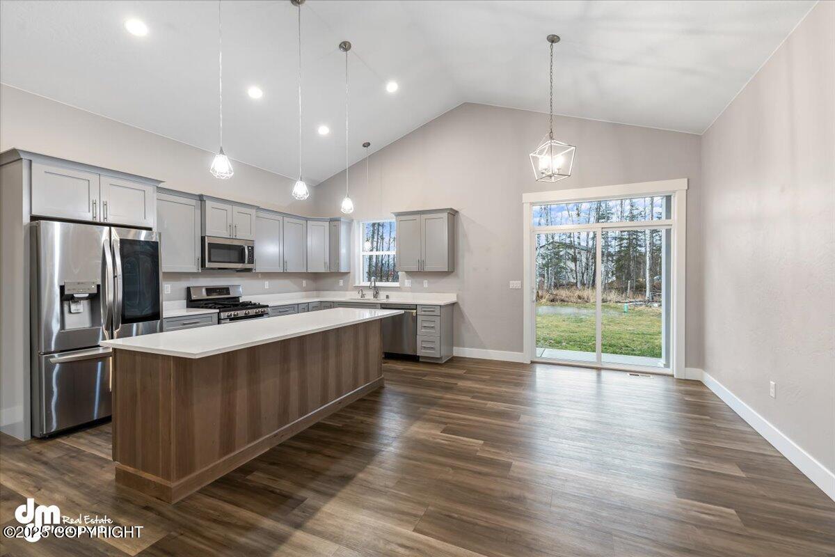 2662 S Weeping Birch Street