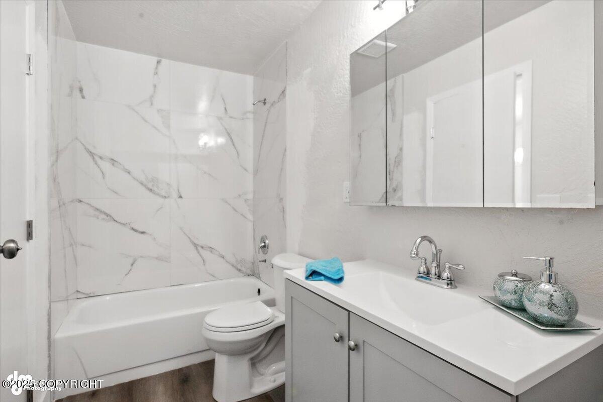 12259 Lake Street # B2