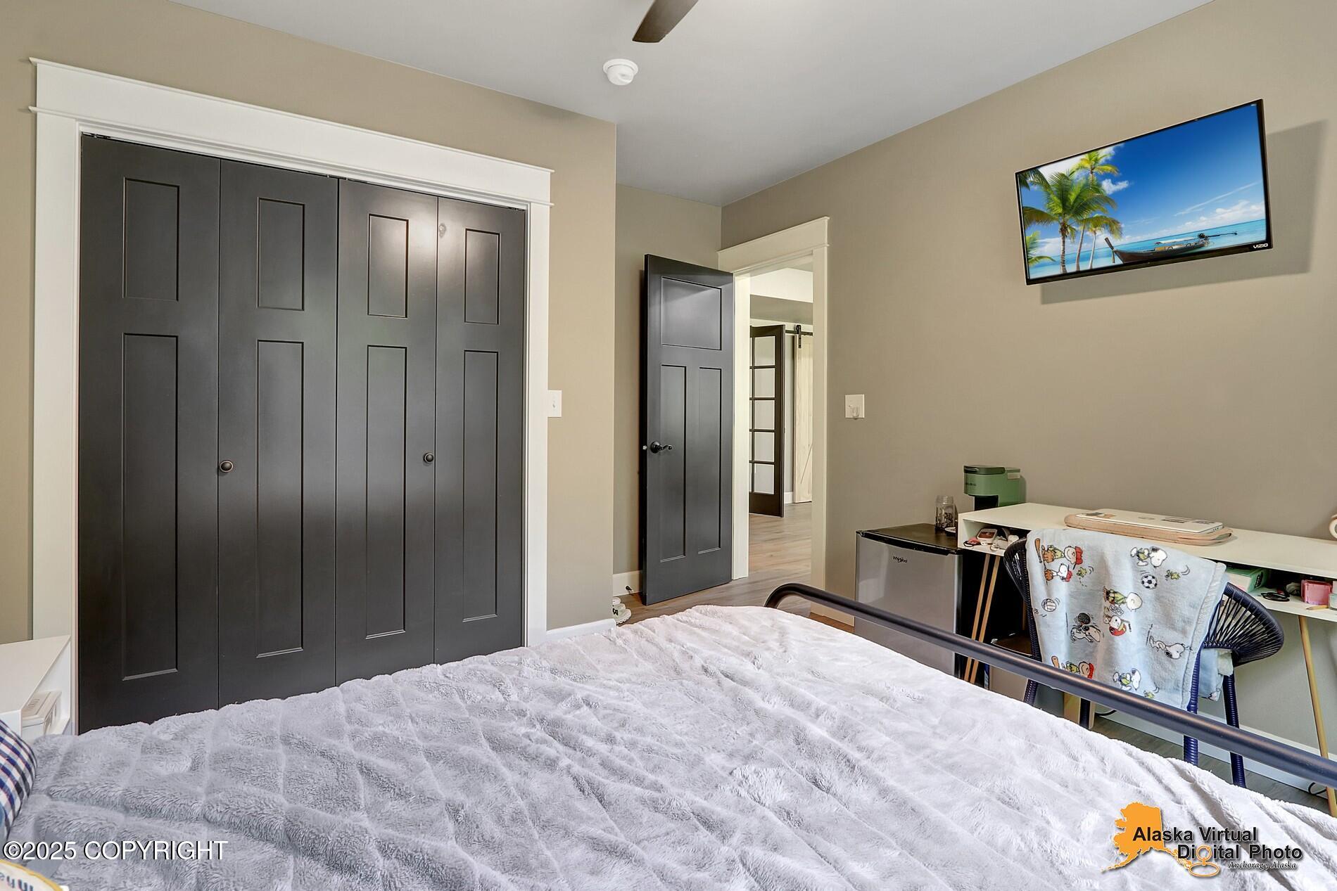 11824 Laurie Circle